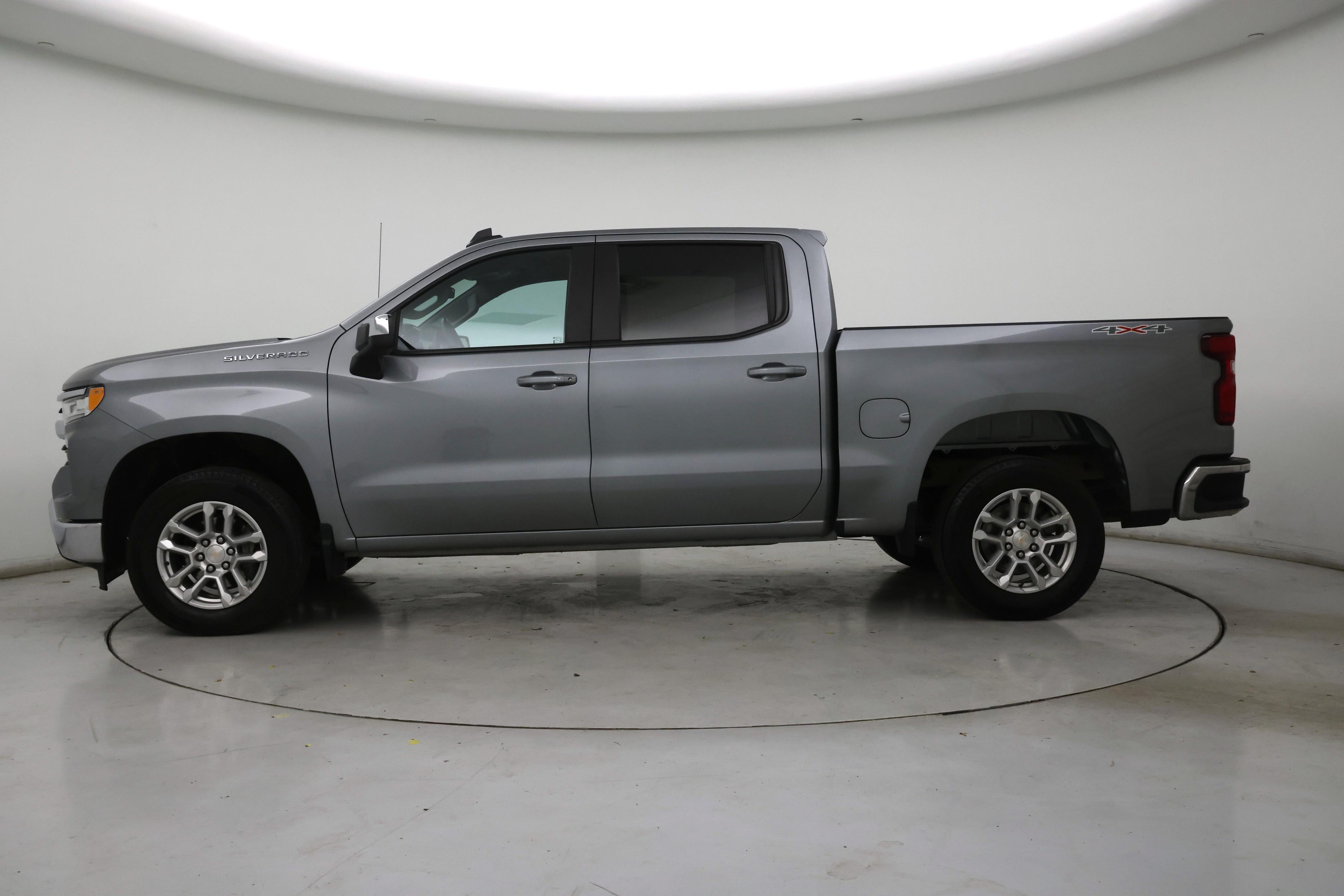 Thumbnail: 2023 Chevrolet Silverado 1500 - 3