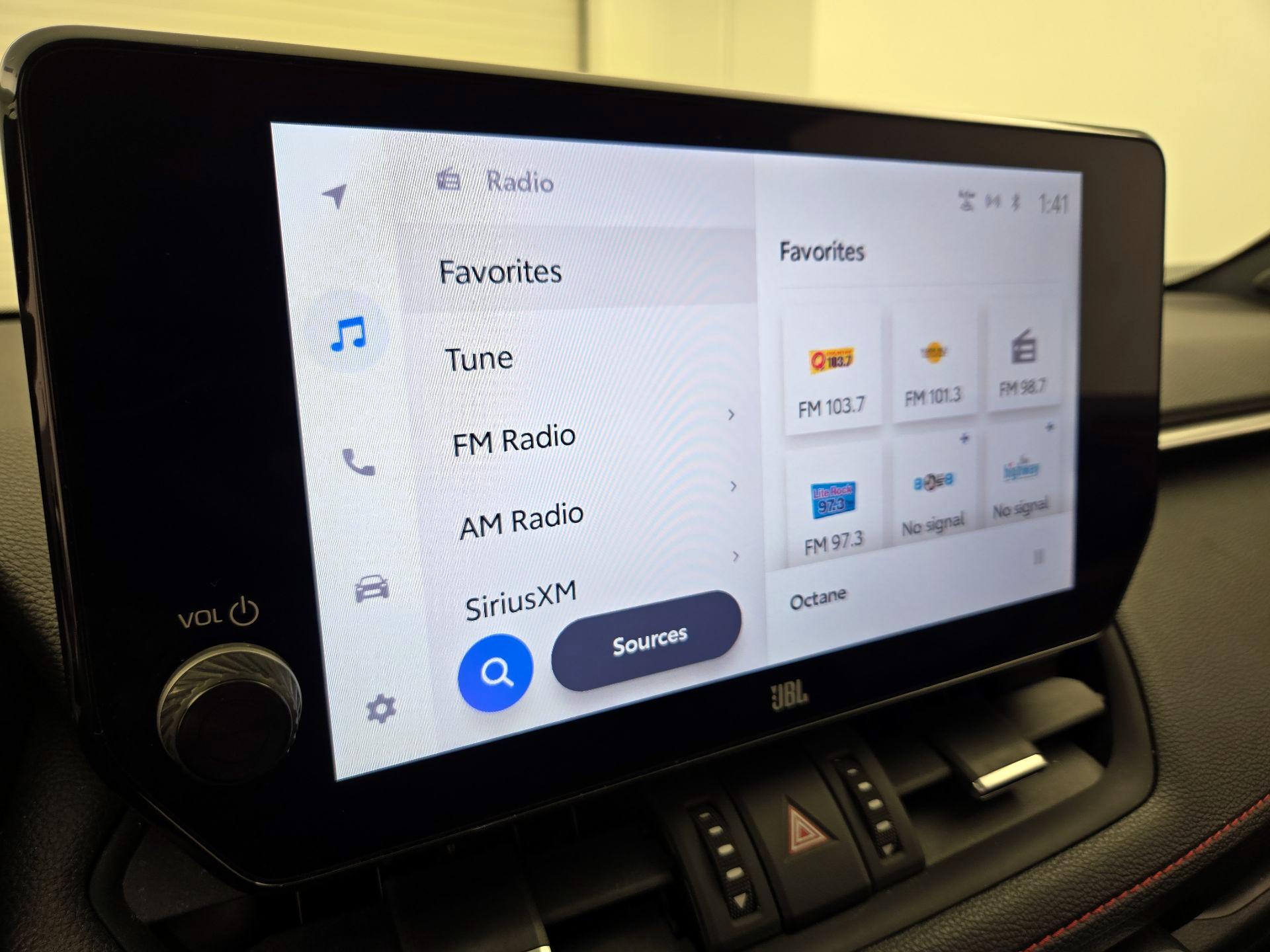 Thumbnail: 2023 Toyota RAV4 - 15