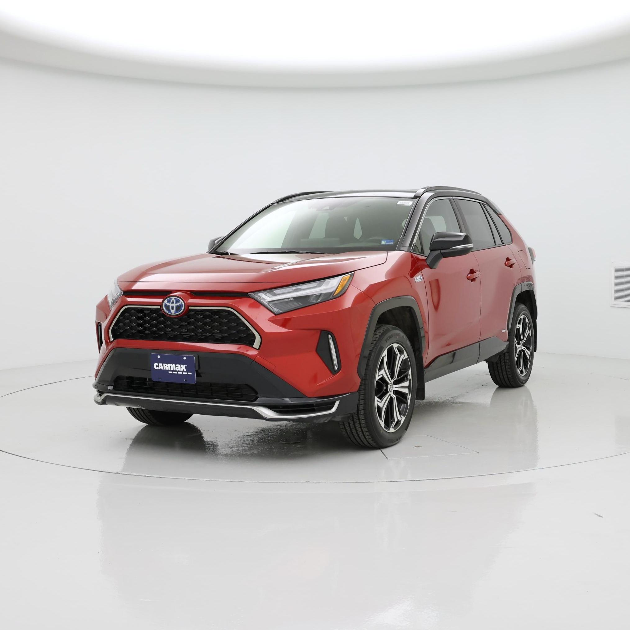 Thumbnail: 2023 Toyota RAV4 - 4