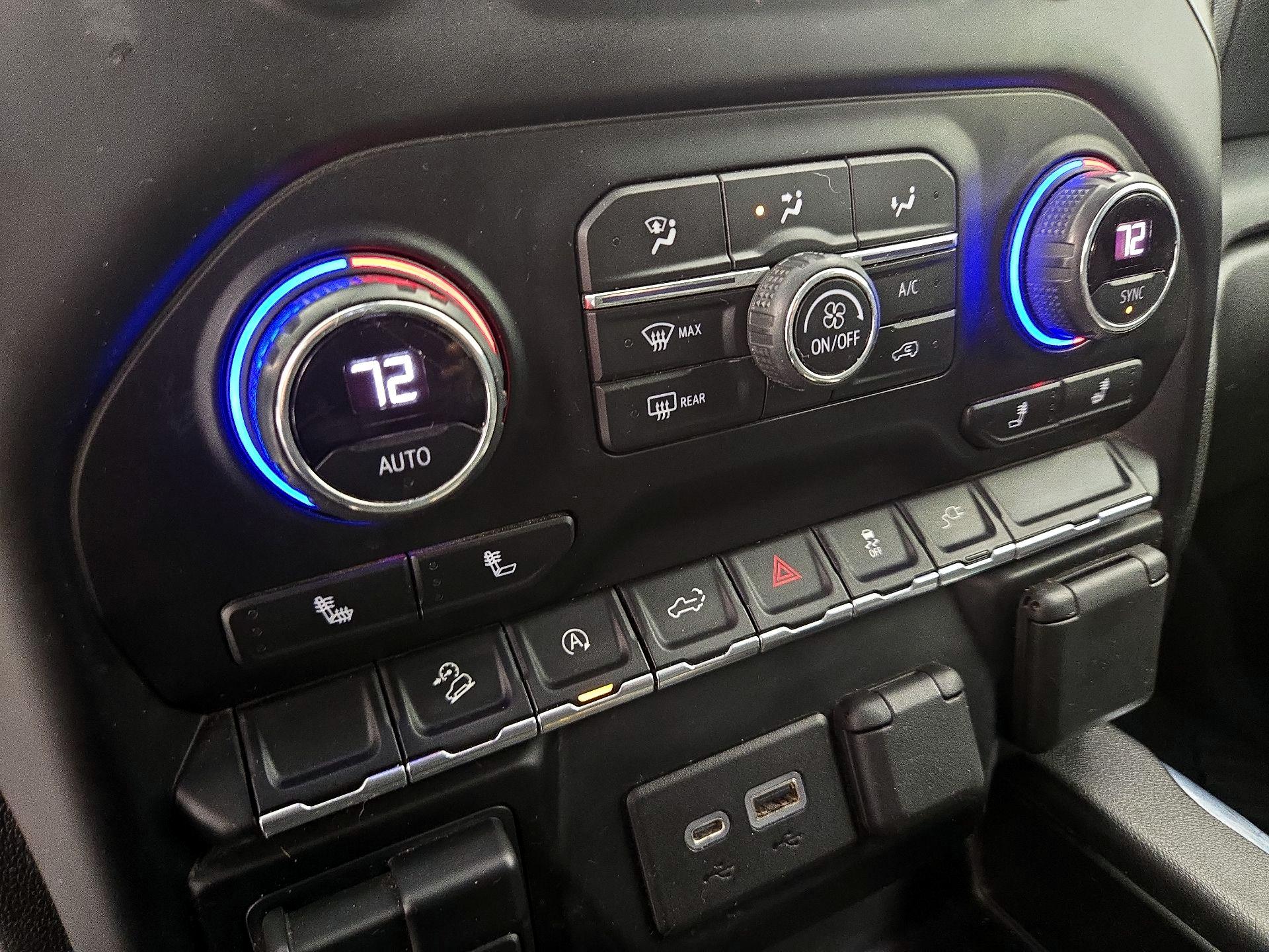 Thumbnail: 2021 Chevrolet Silverado 1500 - 16