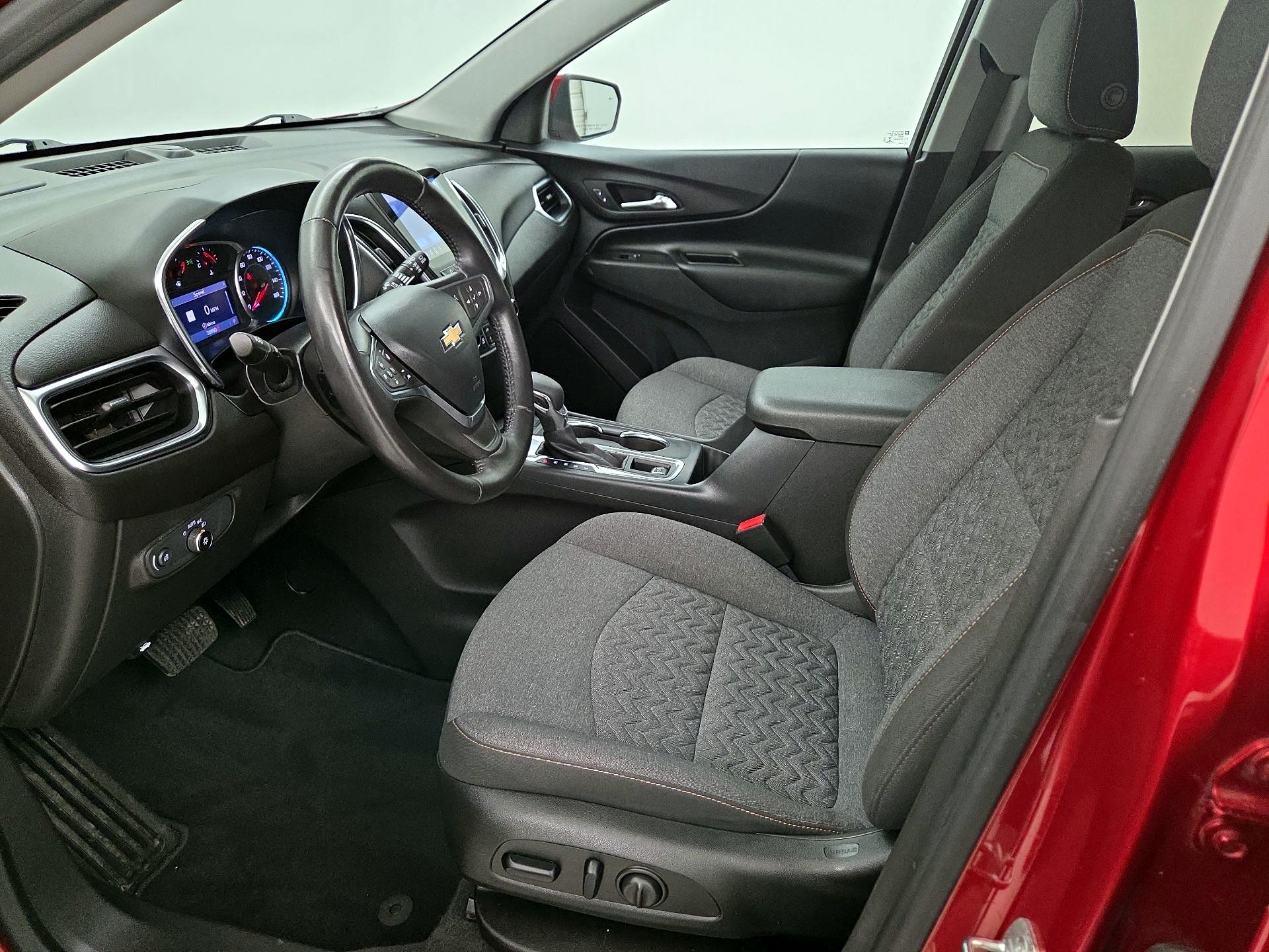 Thumbnail: 2022 Chevrolet Equinox - 11