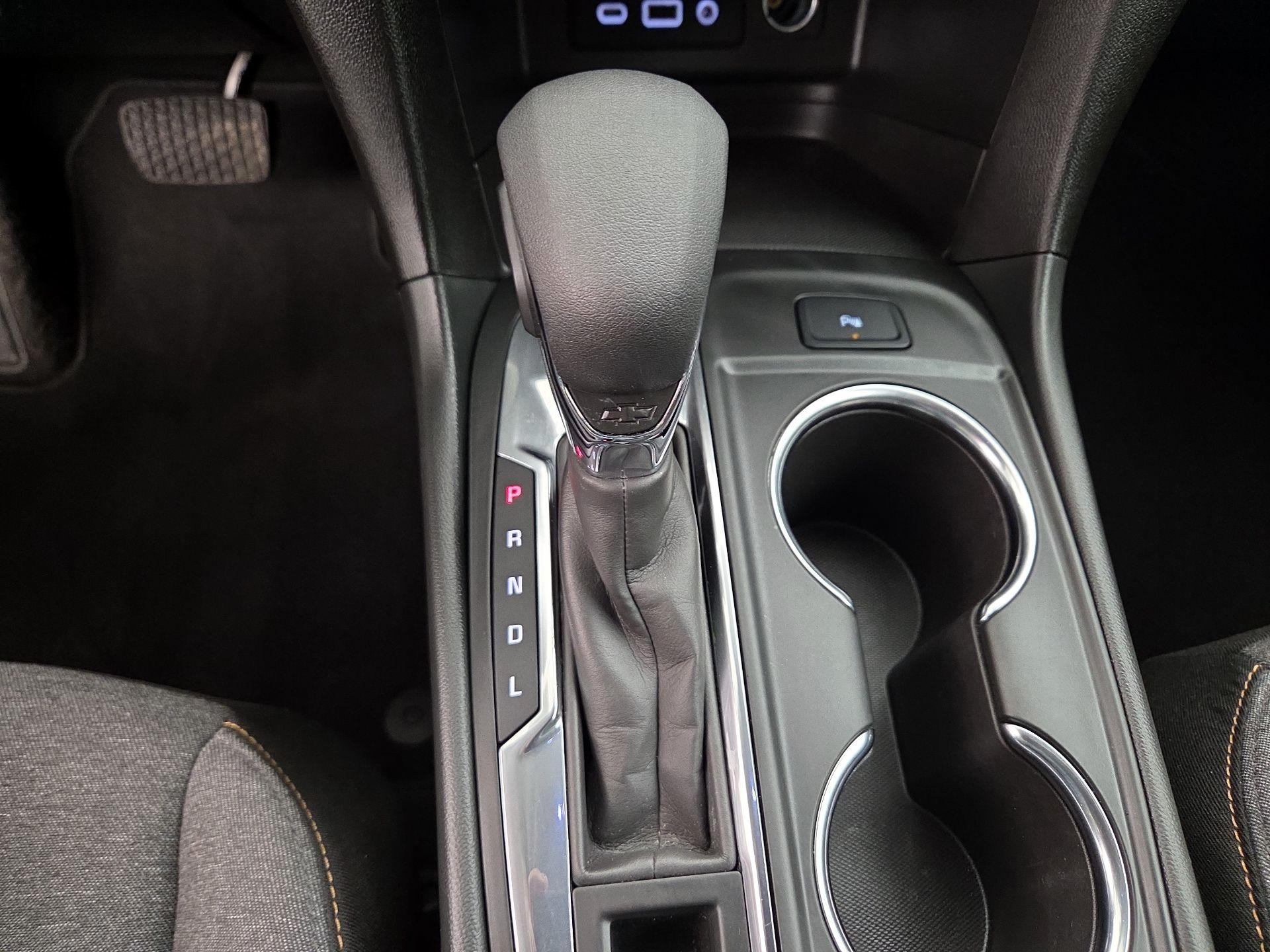 Thumbnail: 2022 Chevrolet Equinox - 18