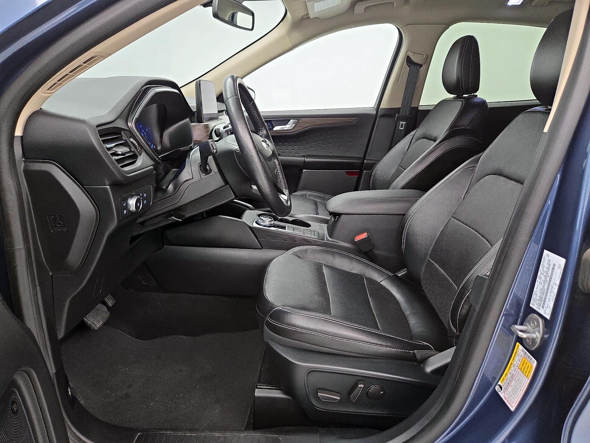 Thumbnail: 2020 Ford Escape - 11