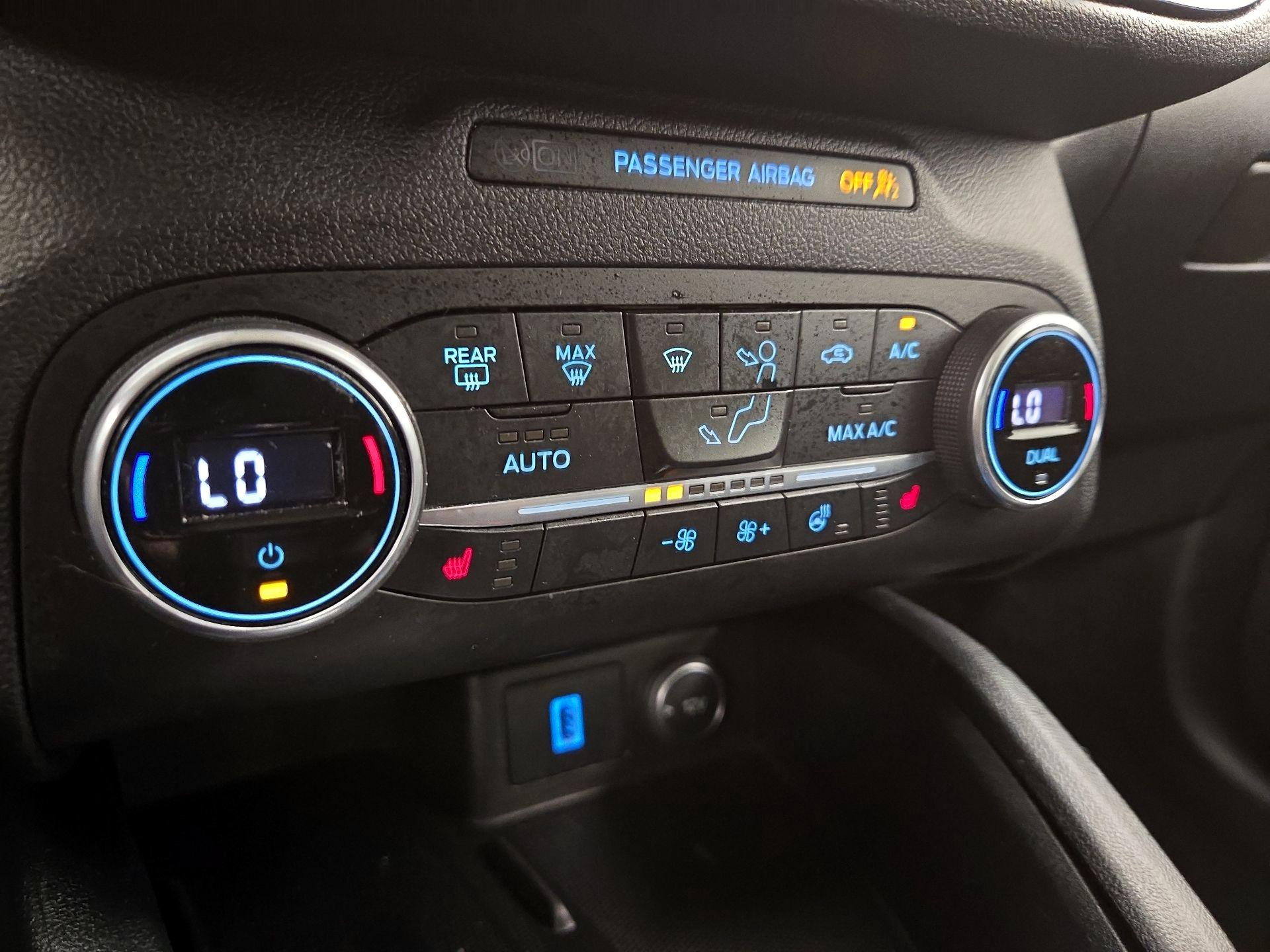 Thumbnail: 2020 Ford Escape - 17