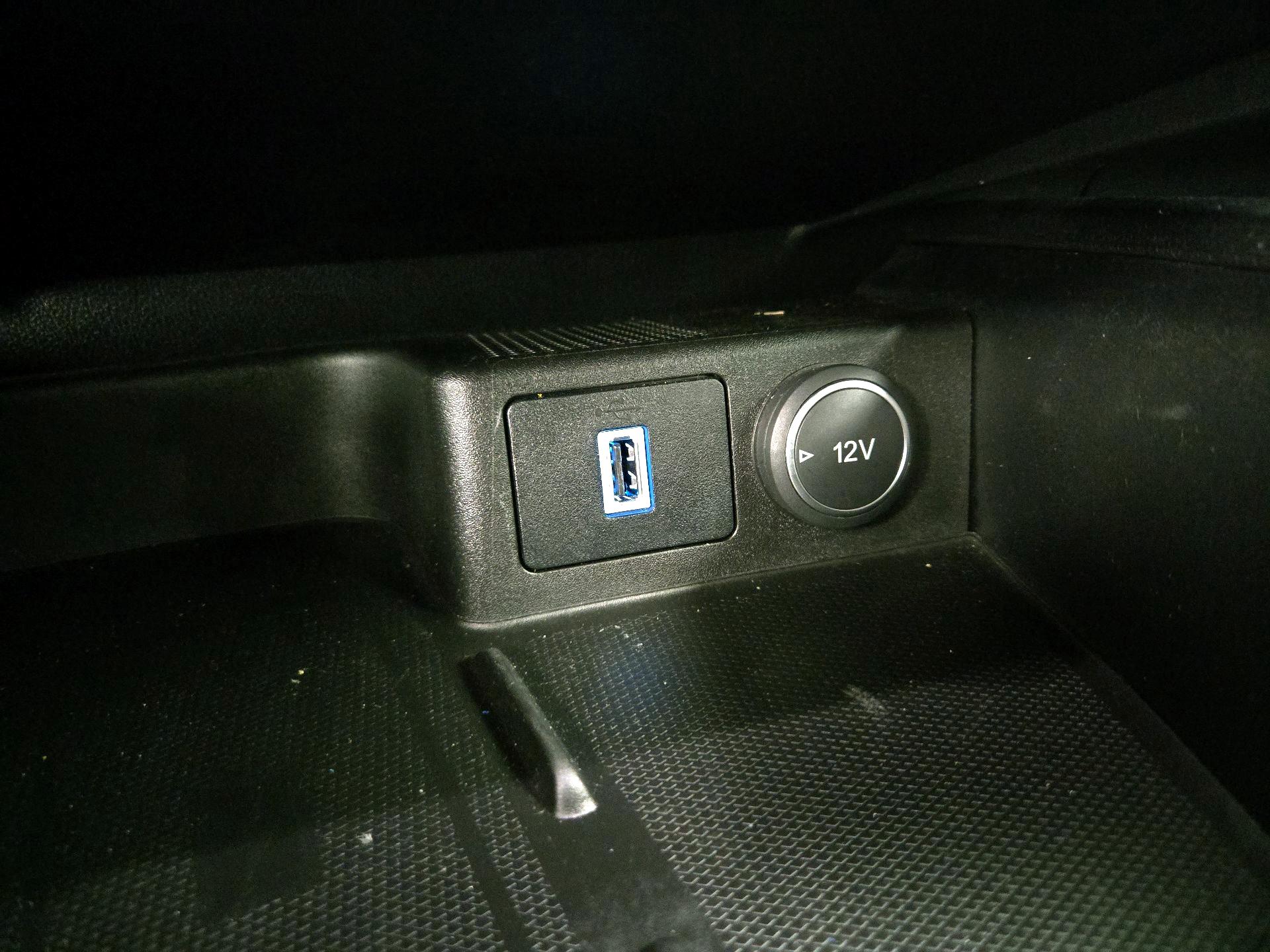 Thumbnail: 2020 Ford Escape - 19