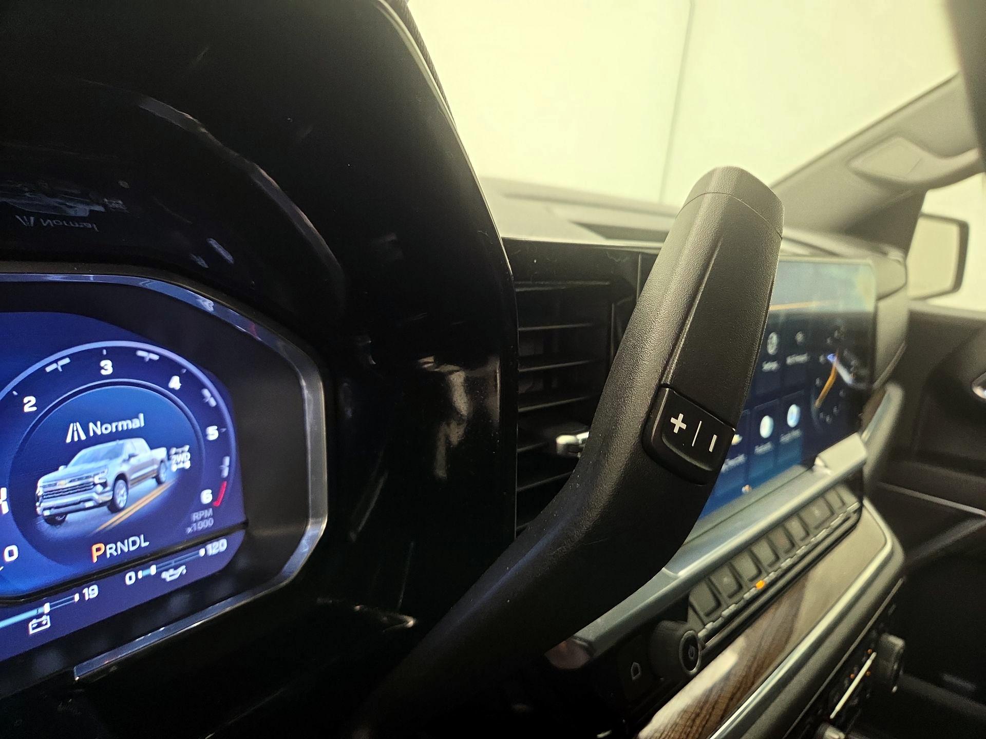 Thumbnail: 2023 Chevrolet Silverado 1500 - 17