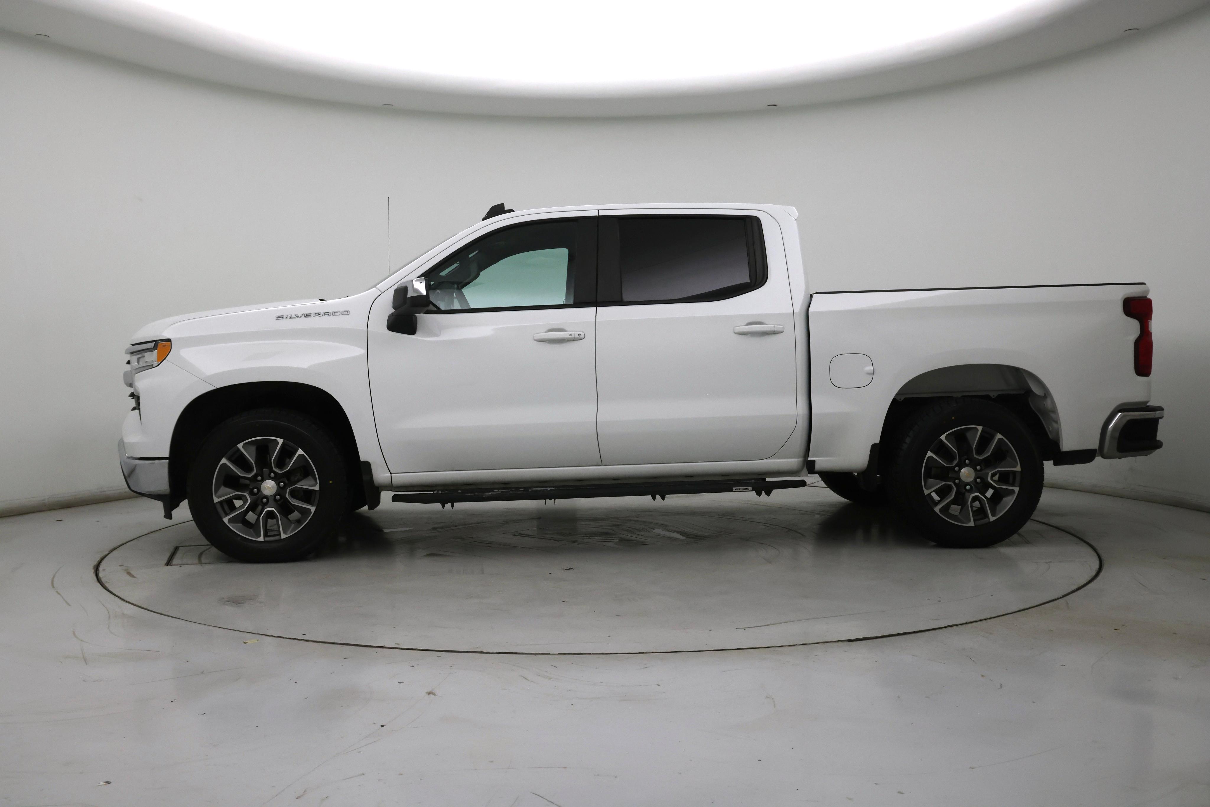 Thumbnail: 2023 Chevrolet Silverado 1500 - 3