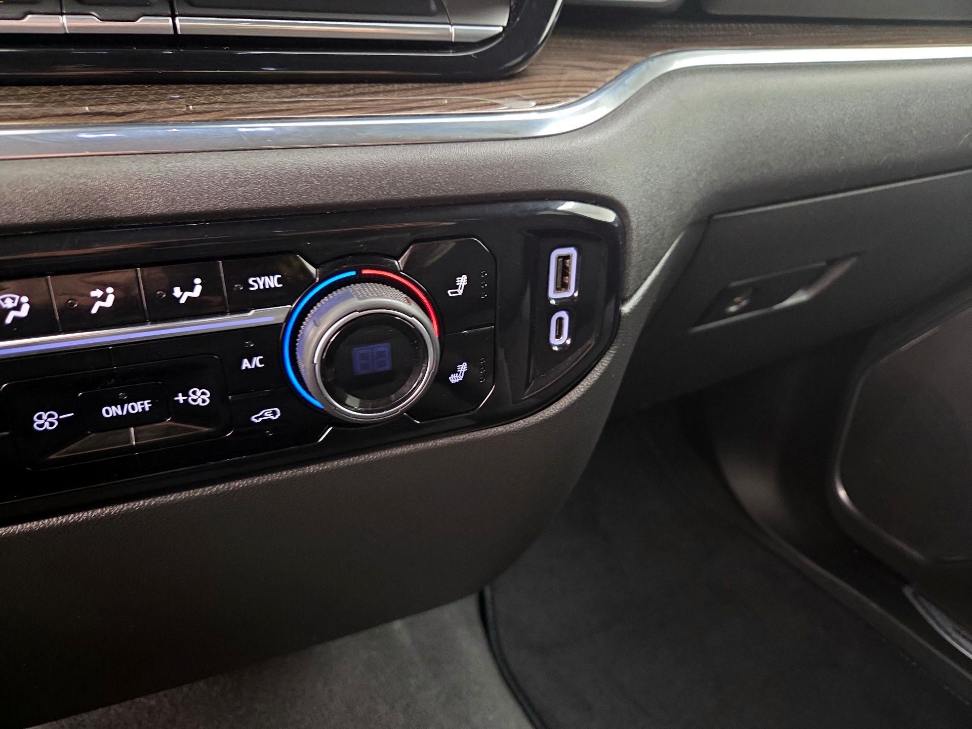 Thumbnail: 2023 Chevrolet Silverado 1500 - 18