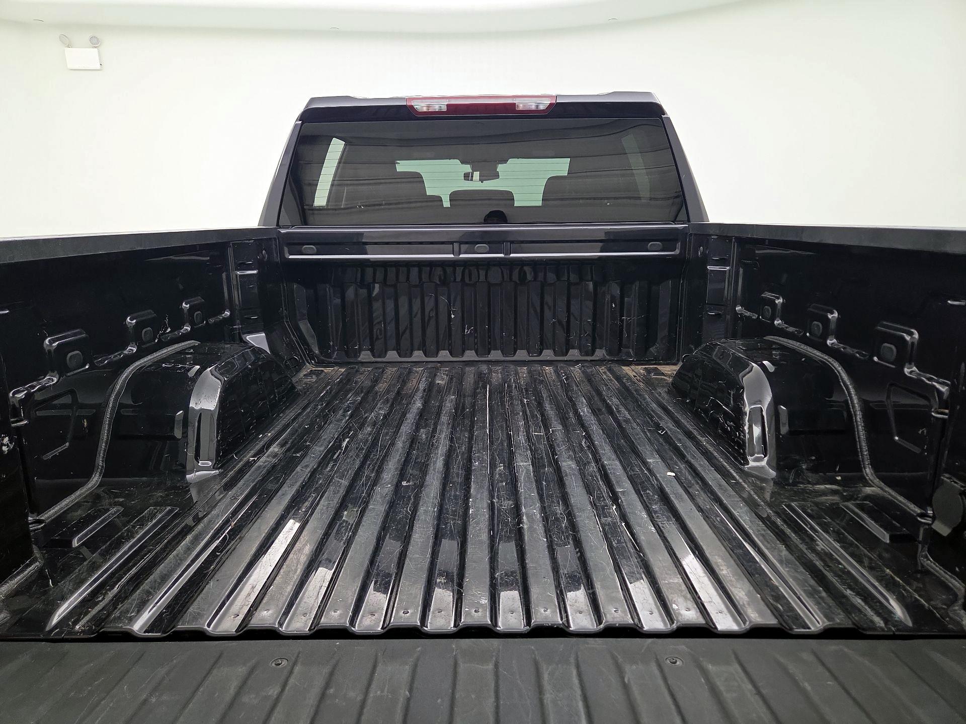 Thumbnail: 2023 Chevrolet Silverado 1500 - 20