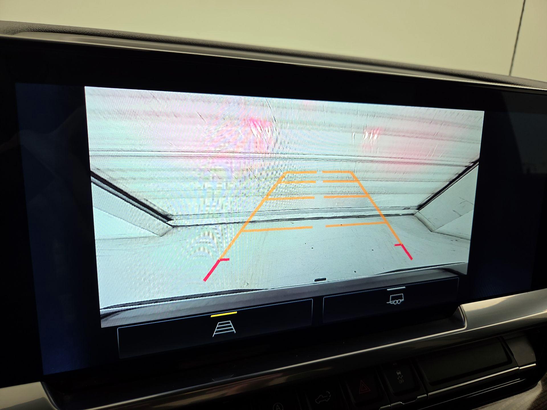 Thumbnail: 2022 Chevrolet Silverado 1500 - 14