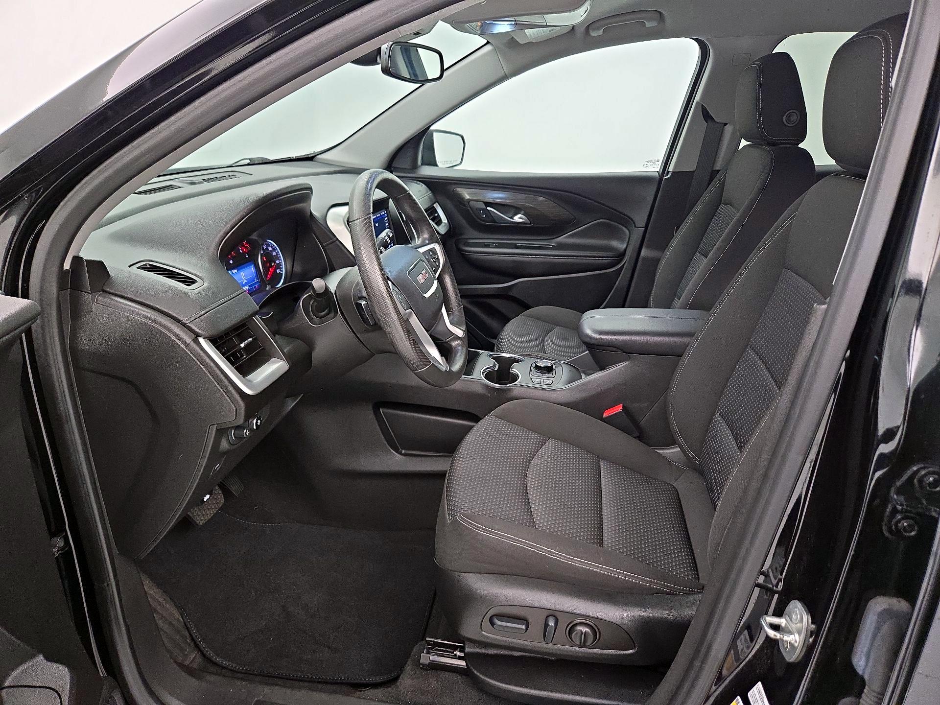 Thumbnail: 2022 GMC Terrain - 11