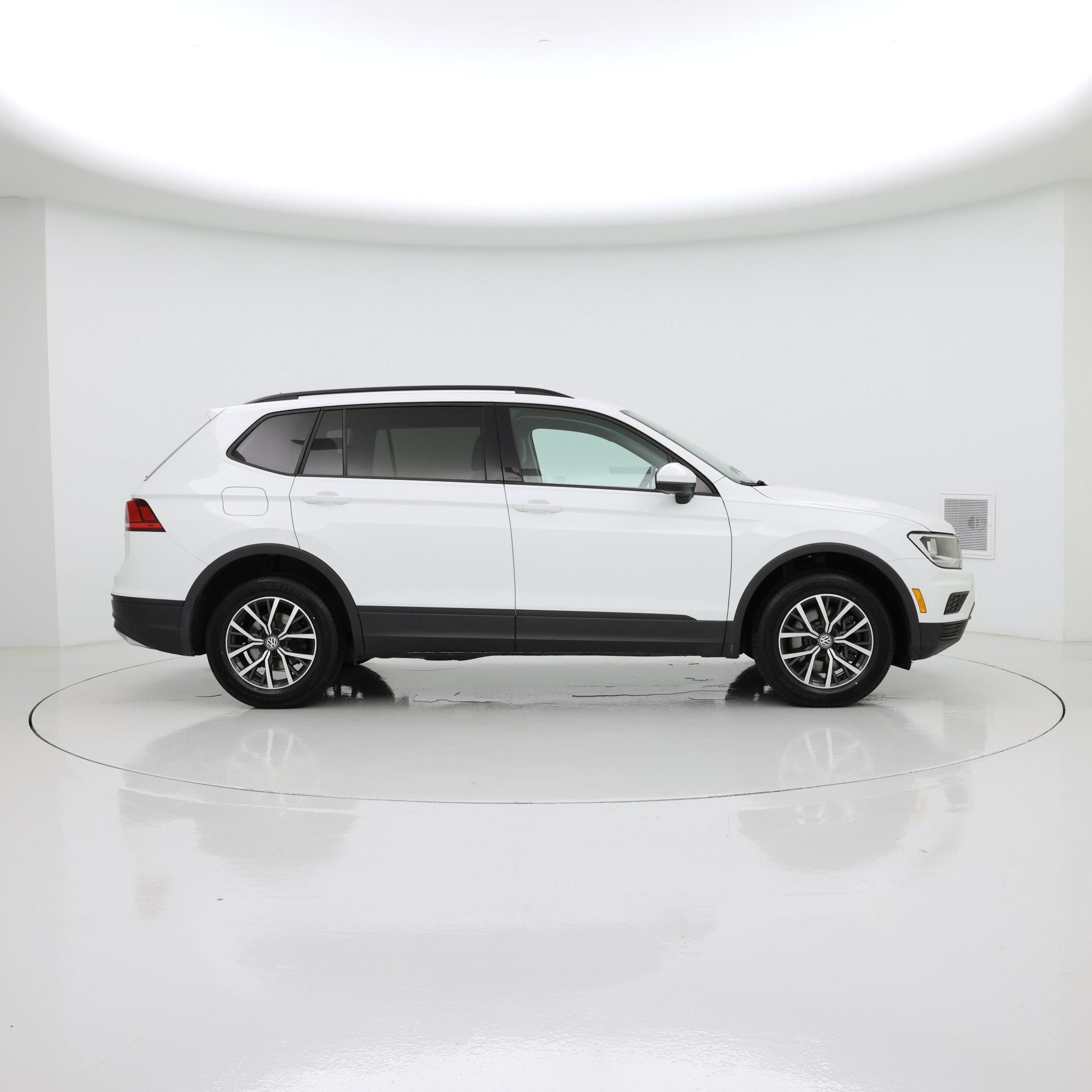 Thumbnail: 2021 Volkswagen Tiguan - 7