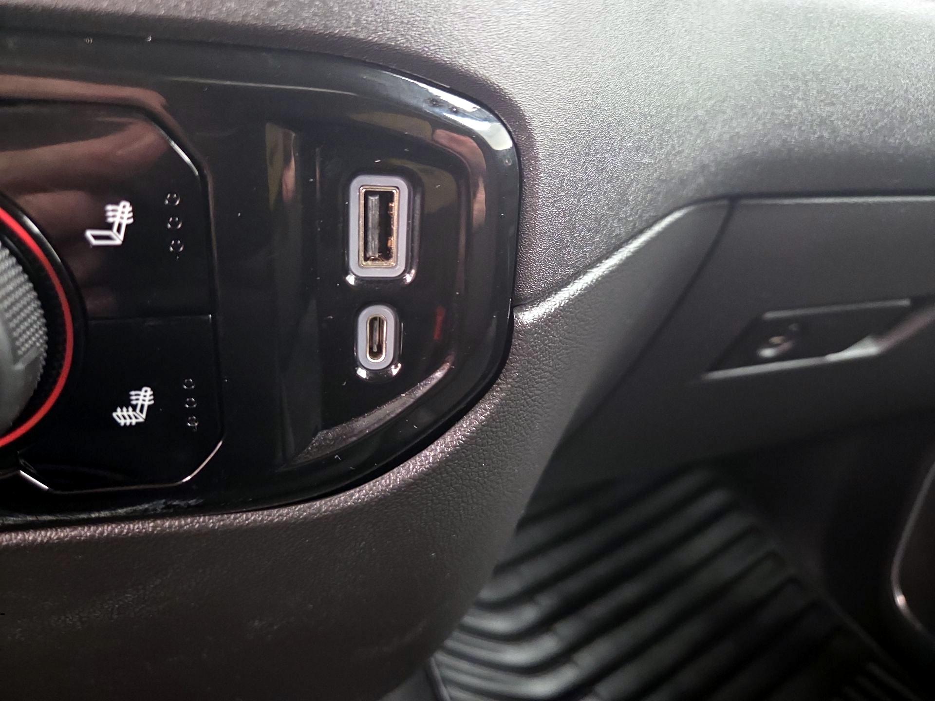 Thumbnail: 2023 Chevrolet Silverado 1500 - 18