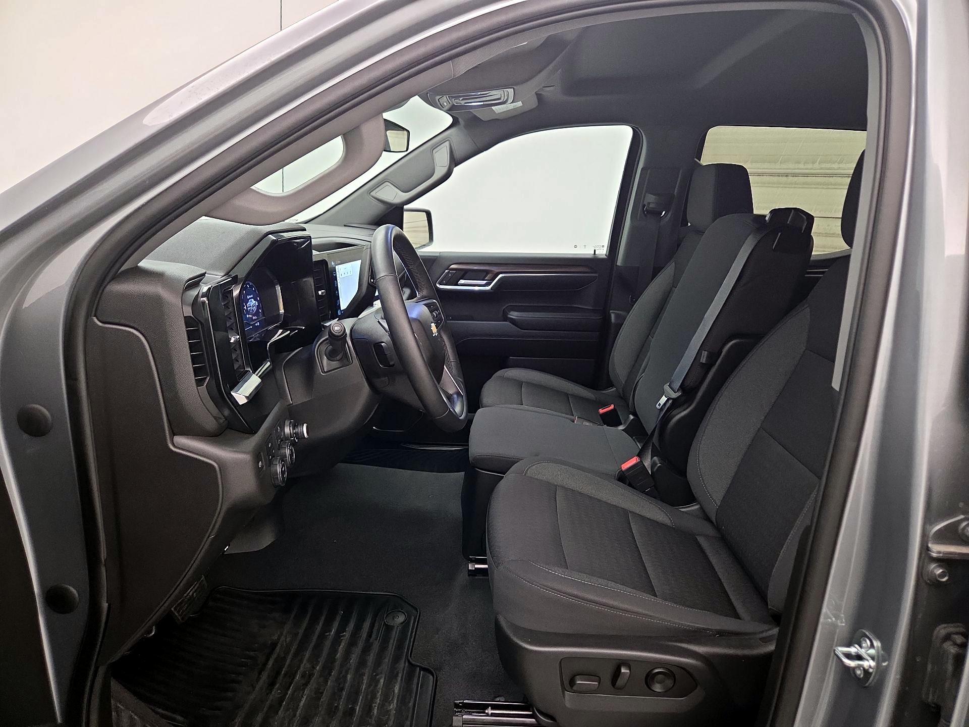 Thumbnail: 2023 Chevrolet Silverado 1500 - 11