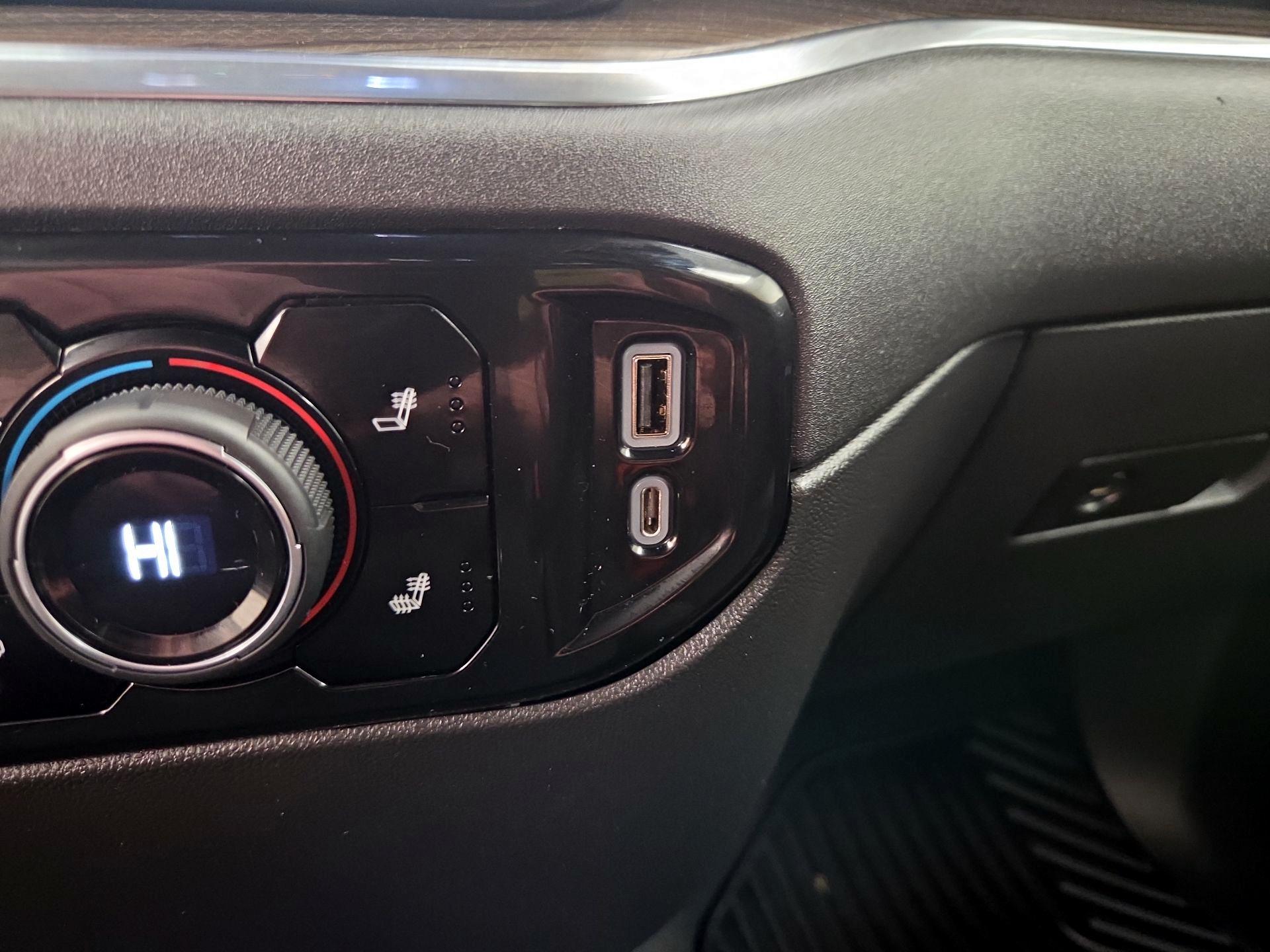 Thumbnail: 2023 Chevrolet Silverado 1500 - 19