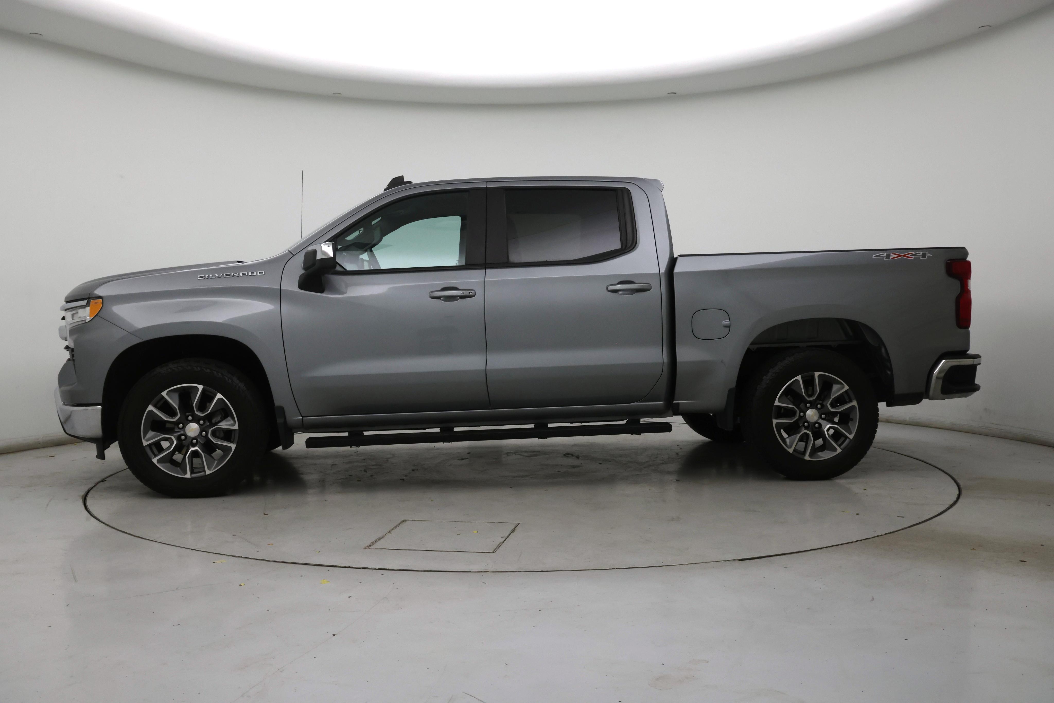 Thumbnail: 2023 Chevrolet Silverado 1500 - 3