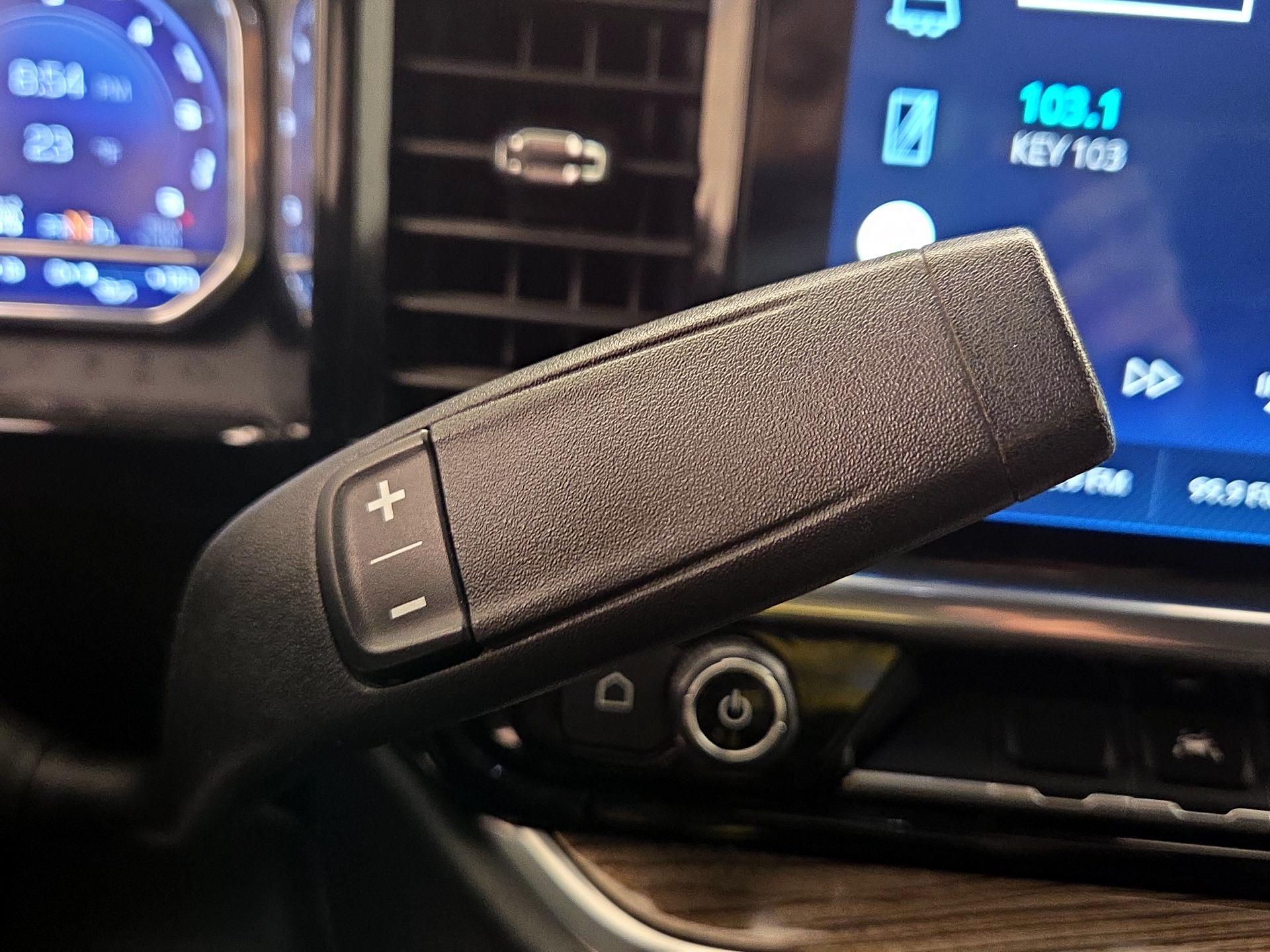 Thumbnail: 2022 Chevrolet Silverado 1500 - 17