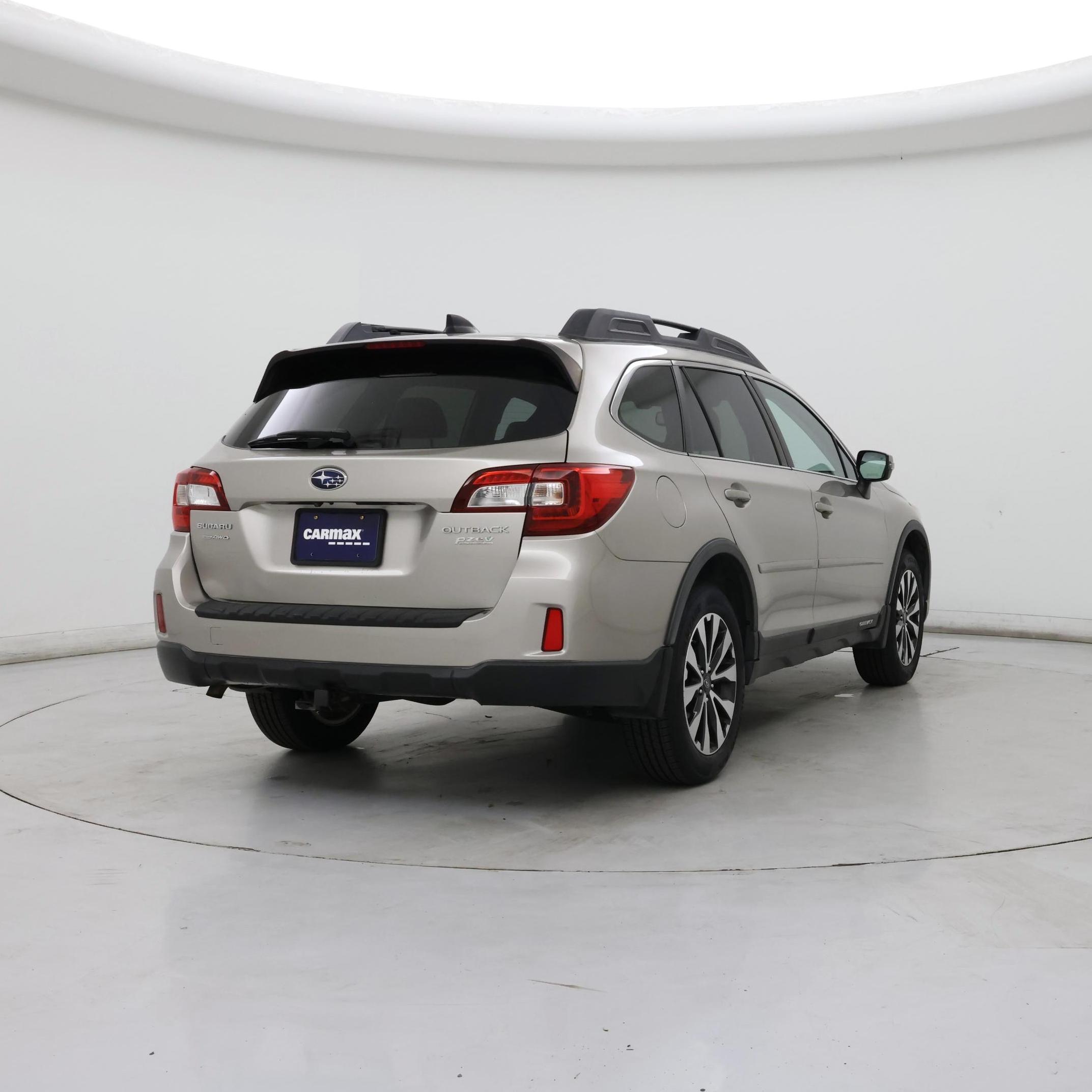 Thumbnail: 2016 Subaru Outback - 8