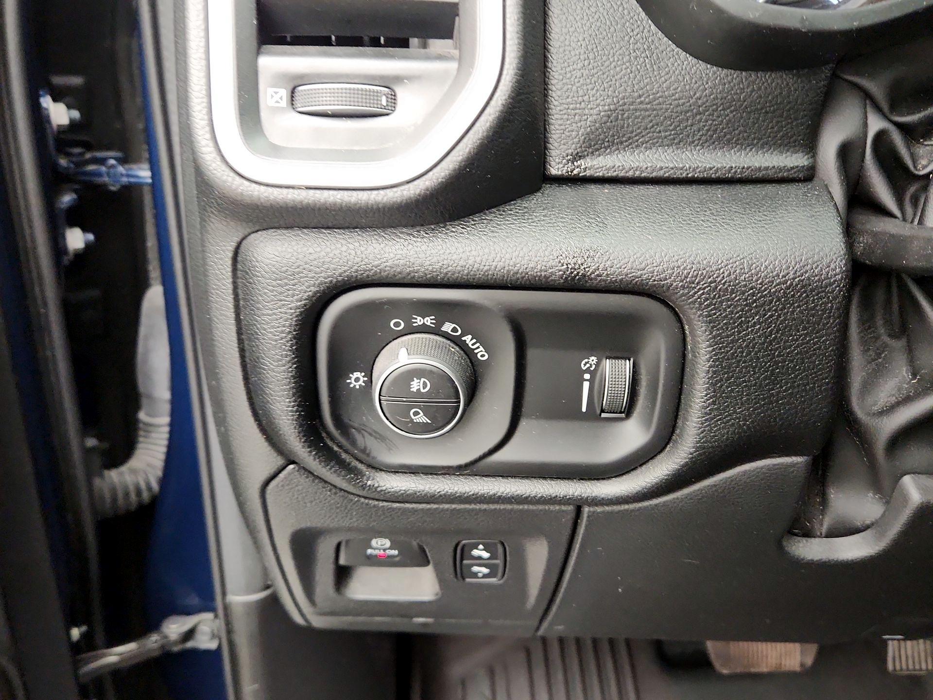 Thumbnail: 2022 RAM 1500 - 13