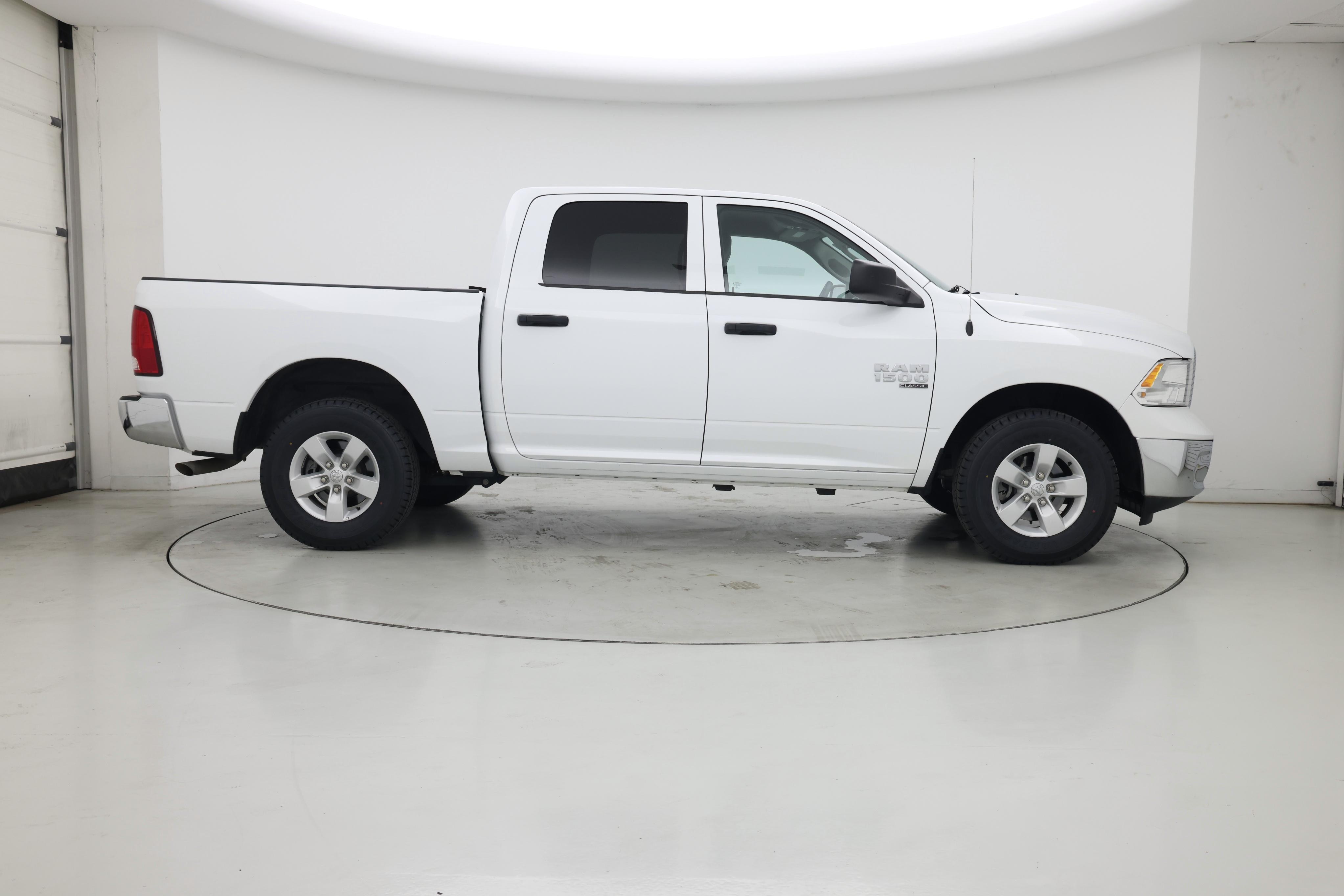 Thumbnail: 2022 RAM 1500 Classic - 7