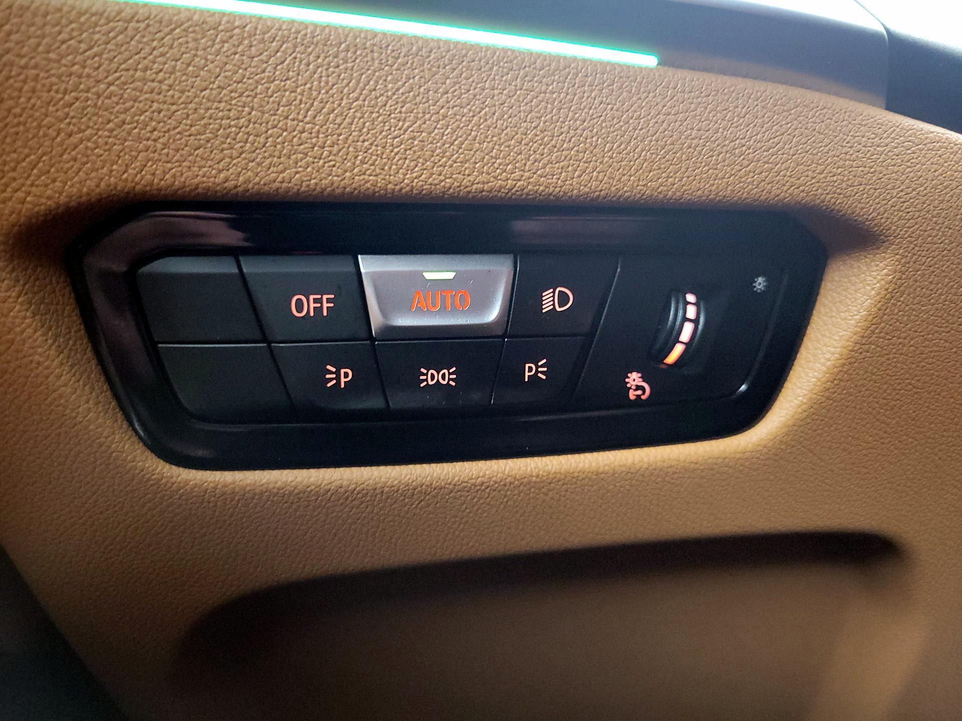 Thumbnail: 2023 BMW 3 Series - 13