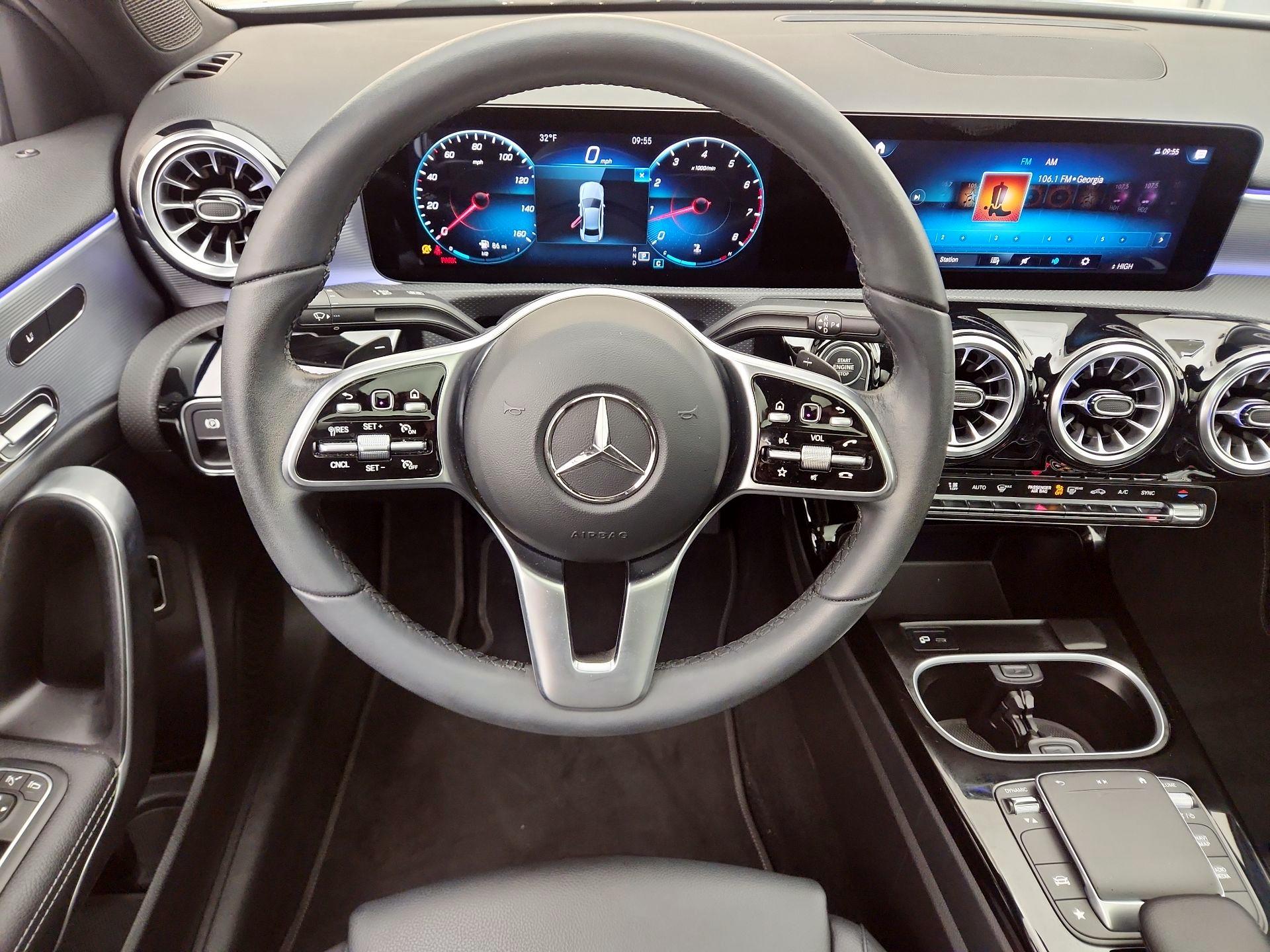 Thumbnail: 2022 Mercedes-Benz A-Class - 10