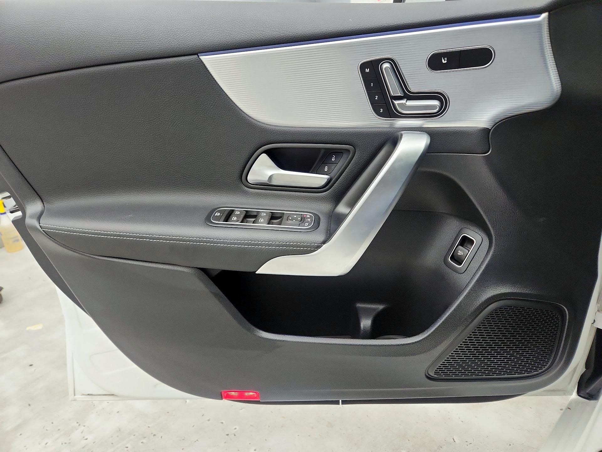 Thumbnail: 2022 Mercedes-Benz A-Class - 12