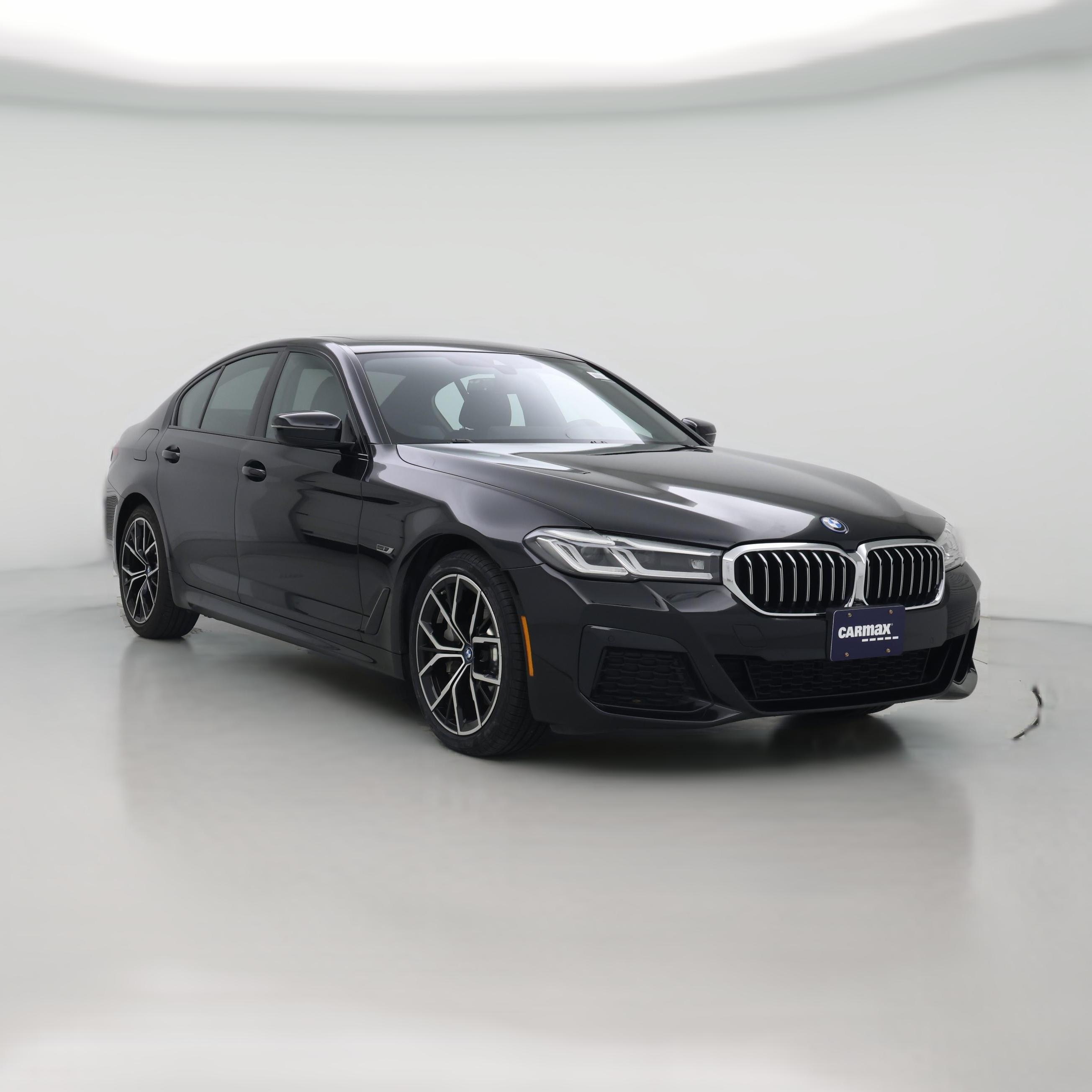 Thumbnail: 2023 BMW 5 Series - 1