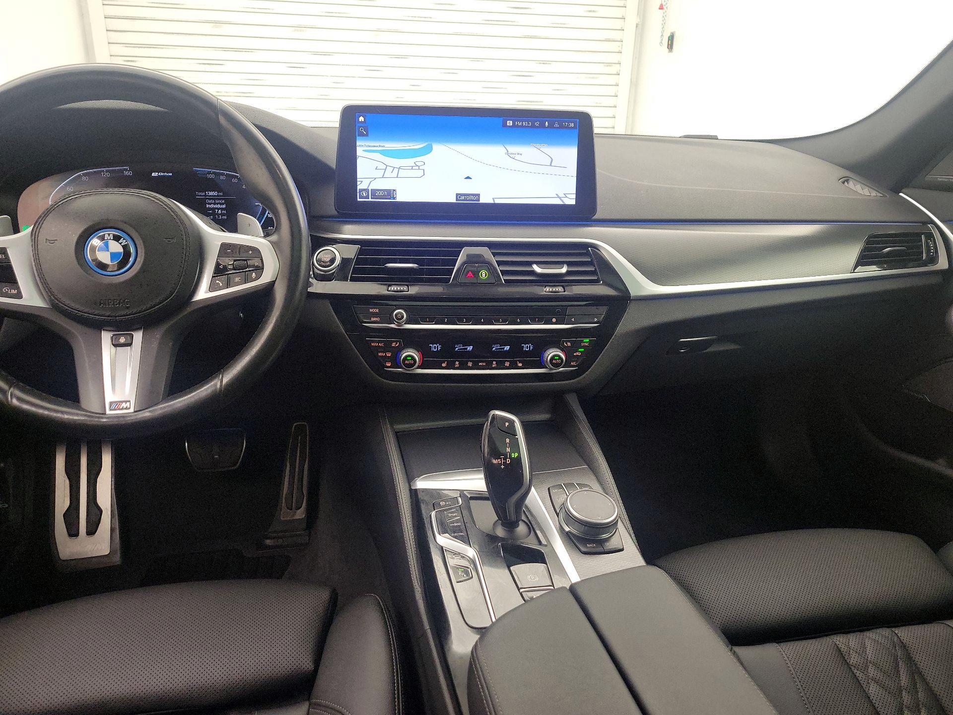 Thumbnail: 2023 BMW 5 Series - 9