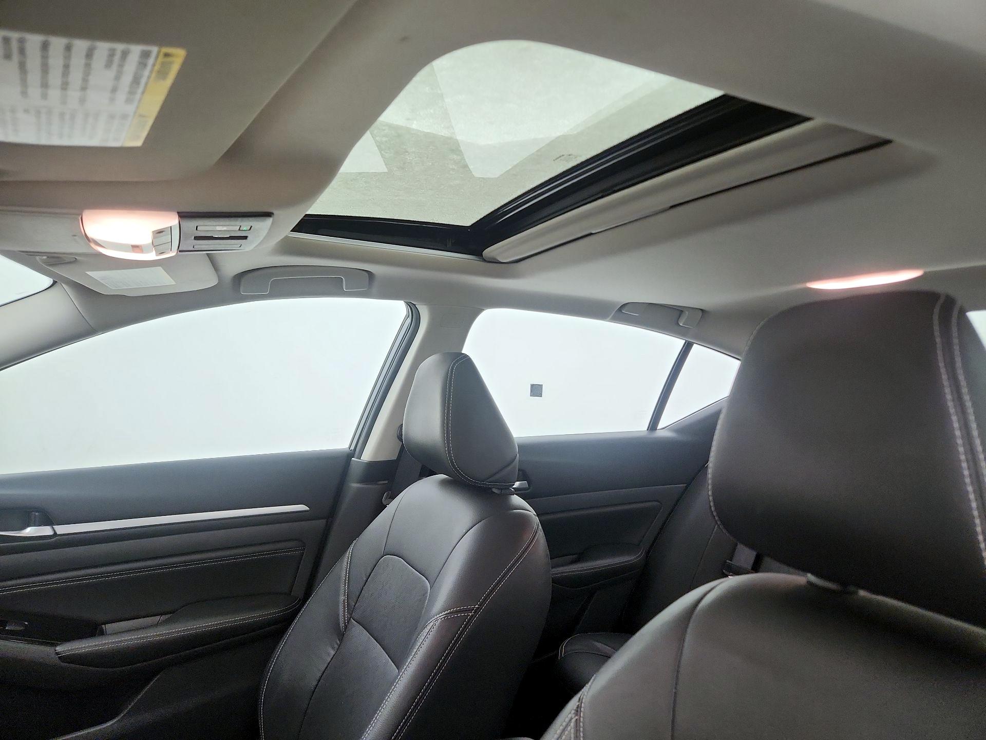 Thumbnail: 2023 Nissan Altima - 20