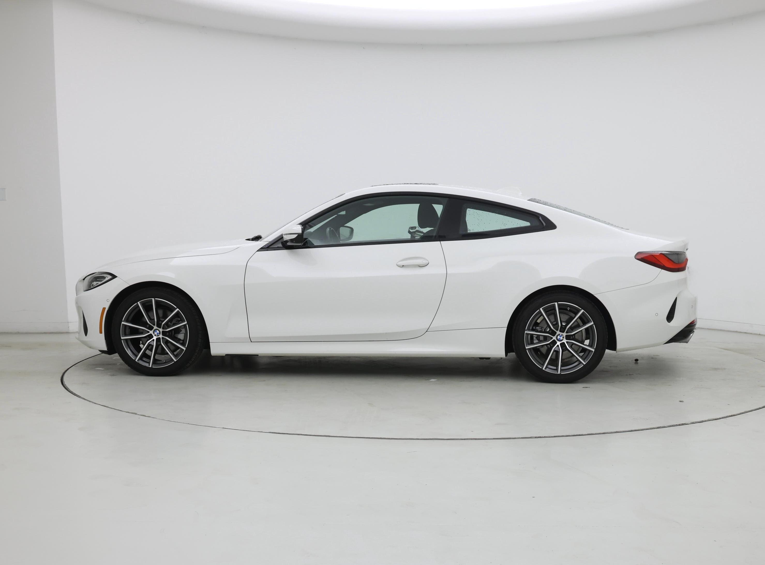 Thumbnail: 2021 BMW 4 Series - 3