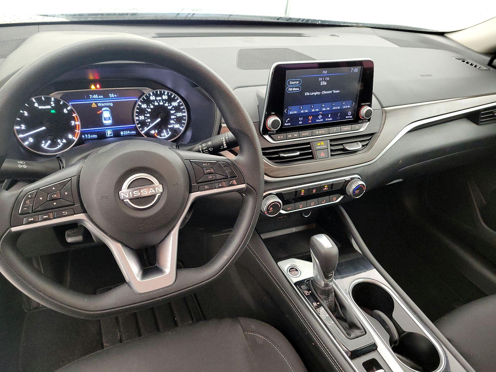 Thumbnail: 2023 Nissan Altima - 9