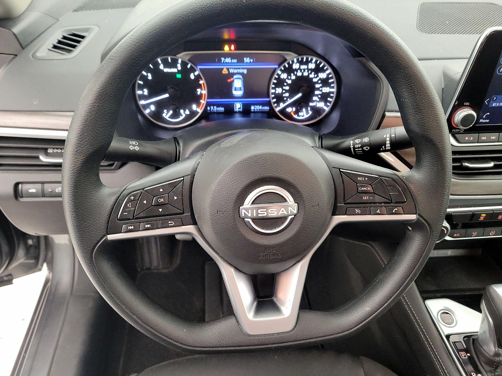 Thumbnail: 2023 Nissan Altima - 10