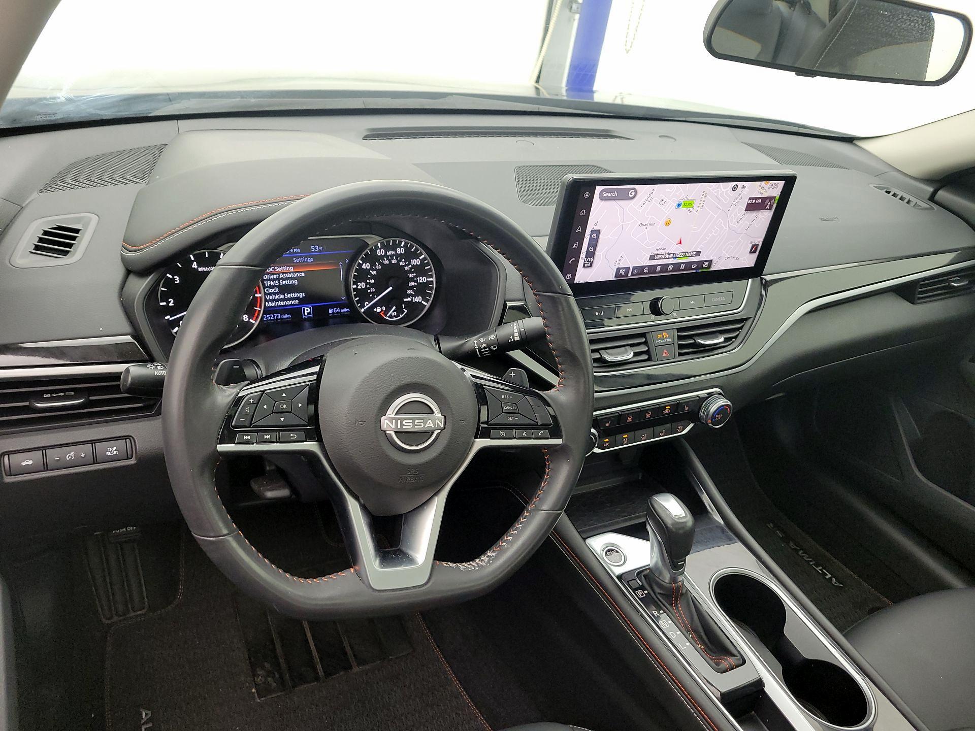 Thumbnail: 2023 Nissan Altima - 9