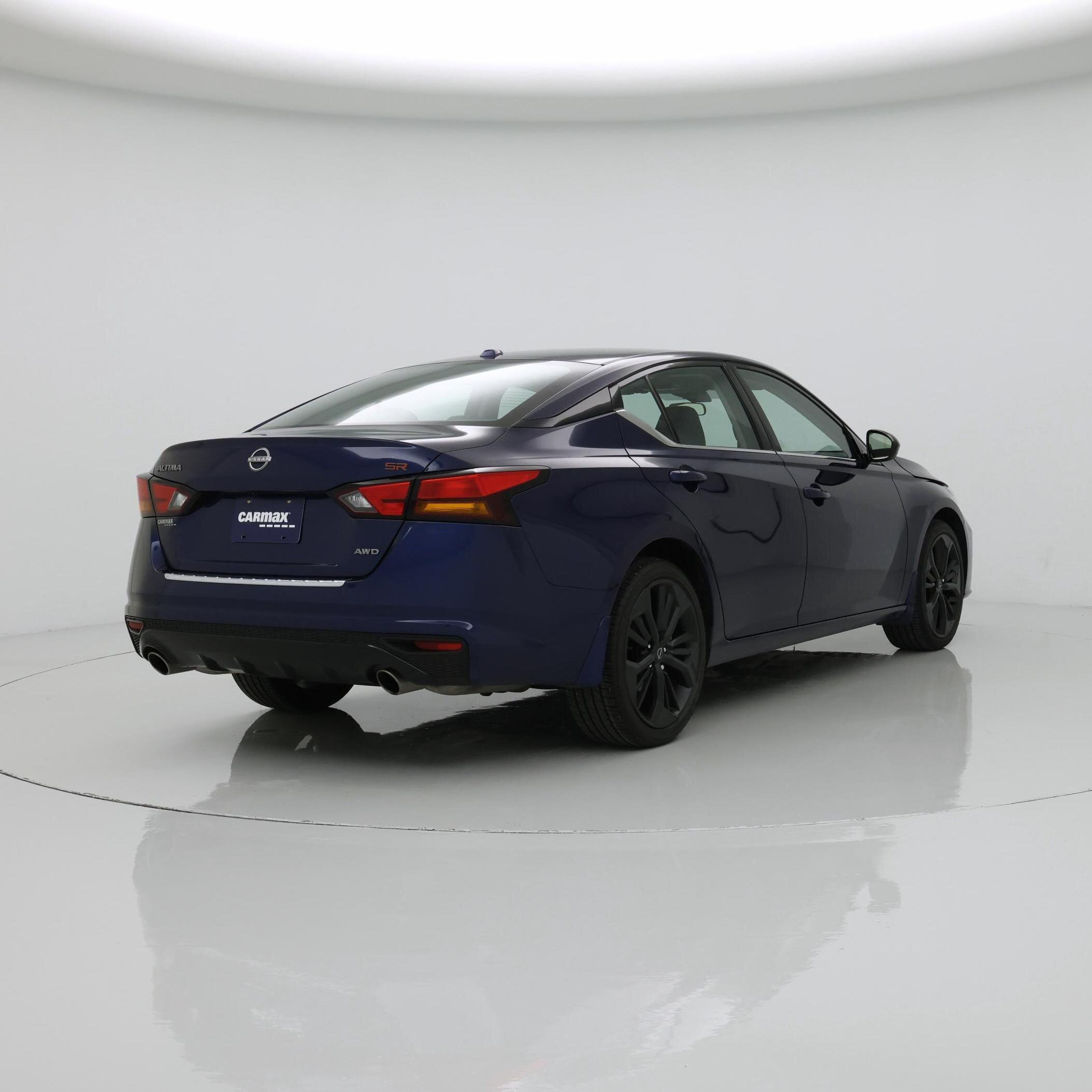 Thumbnail: 2023 Nissan Altima - 8