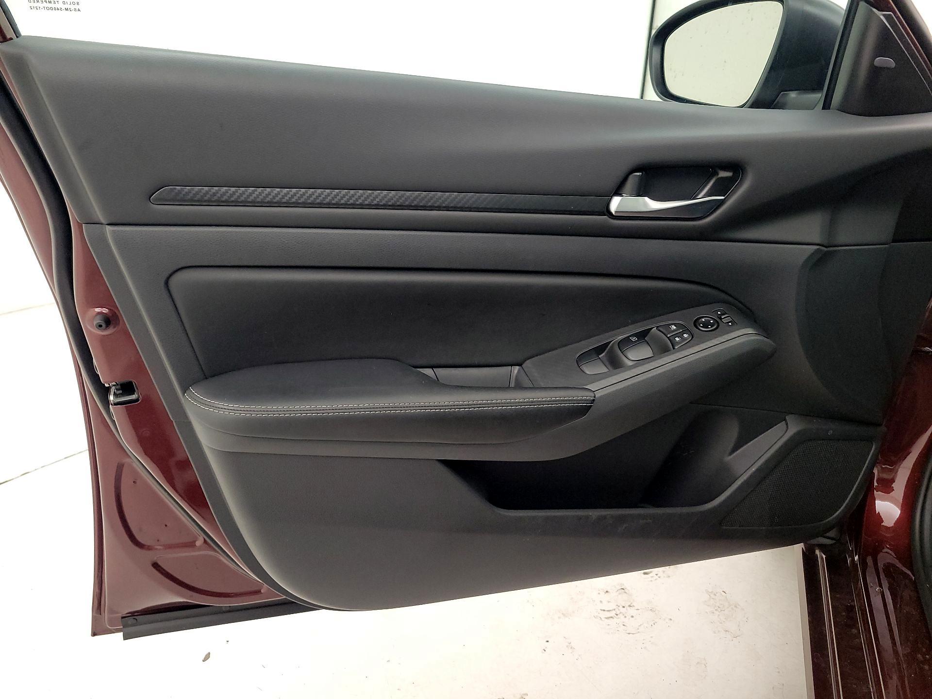 Thumbnail: 2025 Nissan Altima - 10