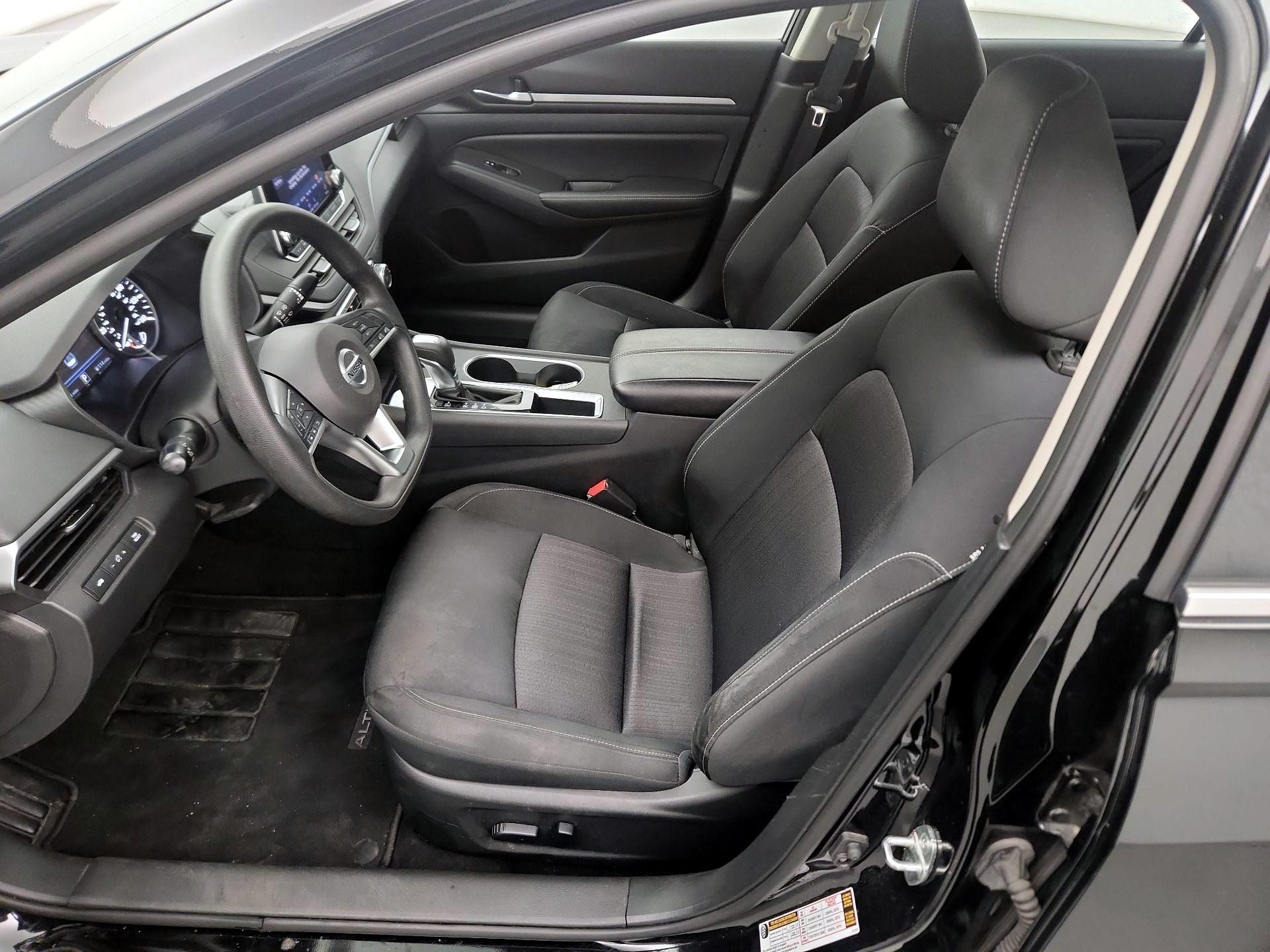 Thumbnail: 2022 Nissan Altima - 11