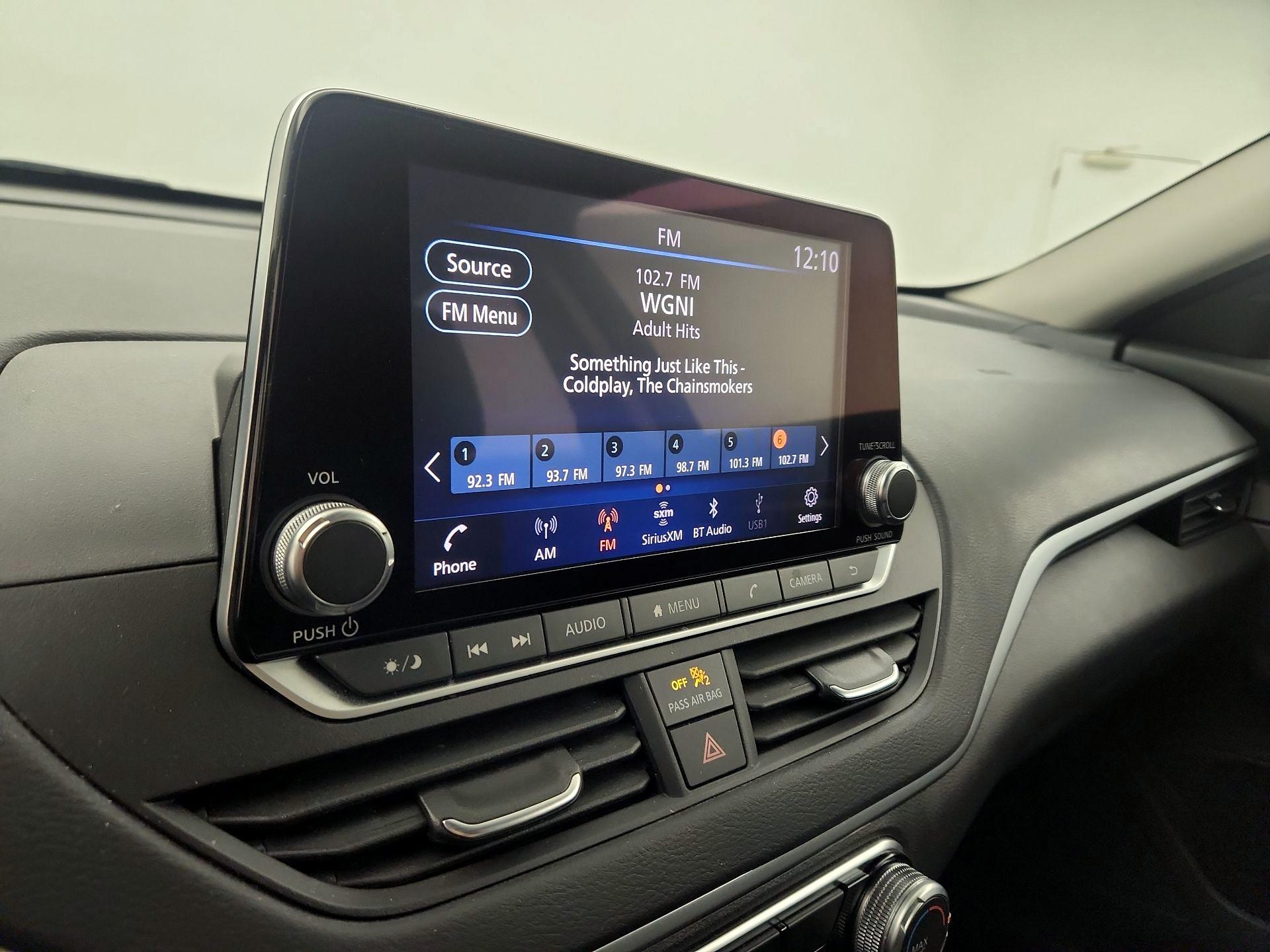 Thumbnail: 2022 Nissan Altima - 15