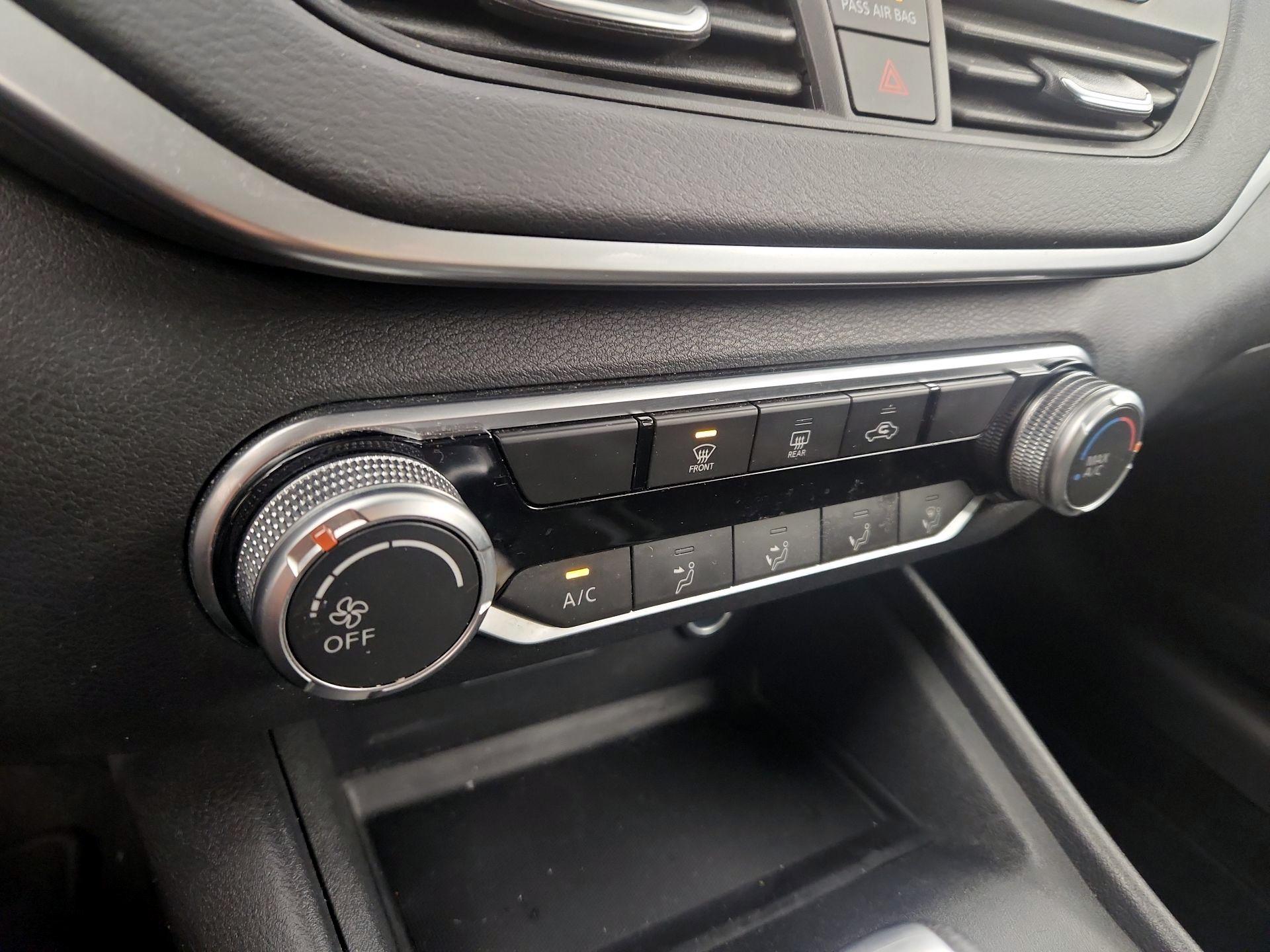 Thumbnail: 2022 Nissan Altima - 16