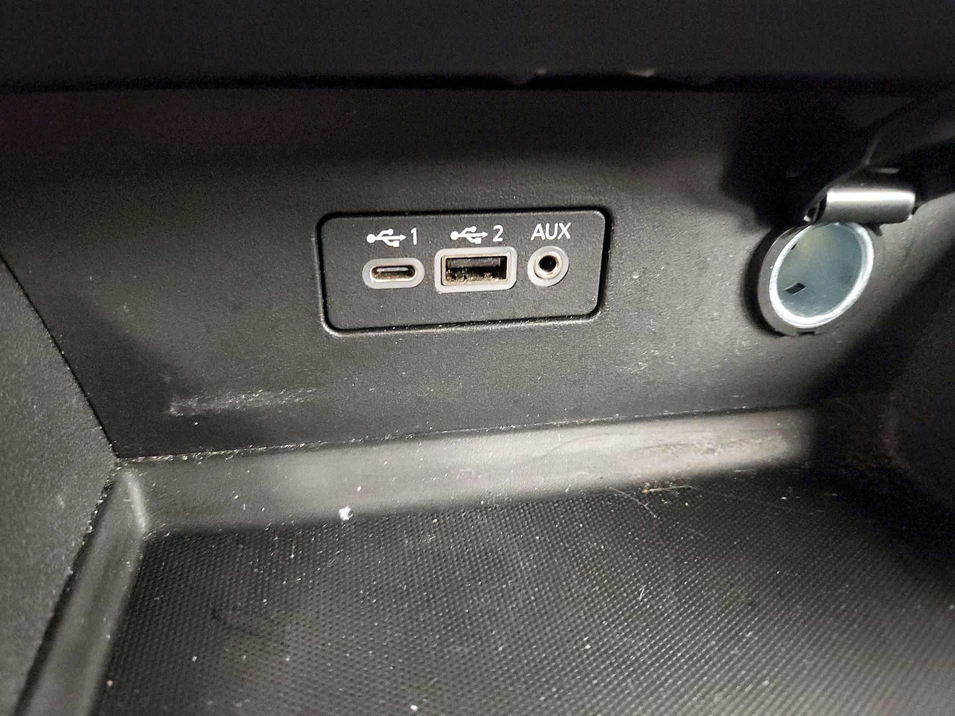 Thumbnail: 2022 Nissan Altima - 18