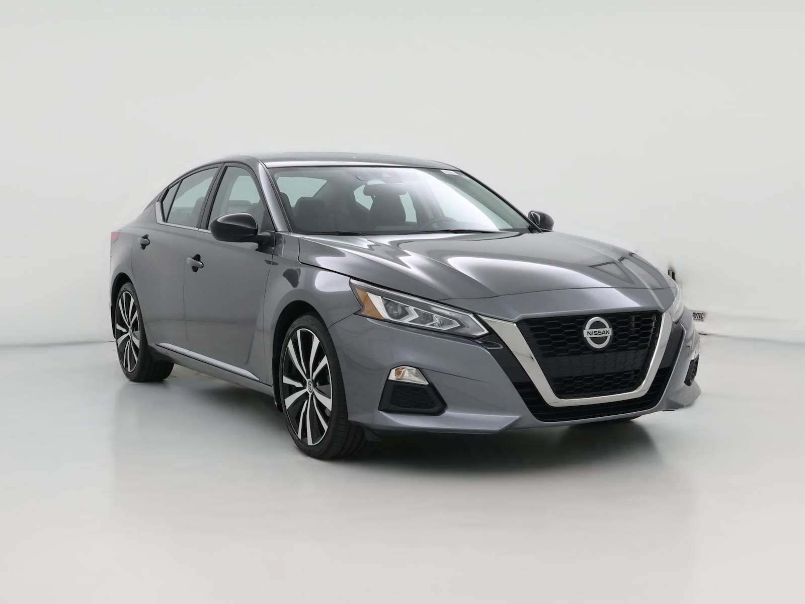 2022 Nissan Altima SR