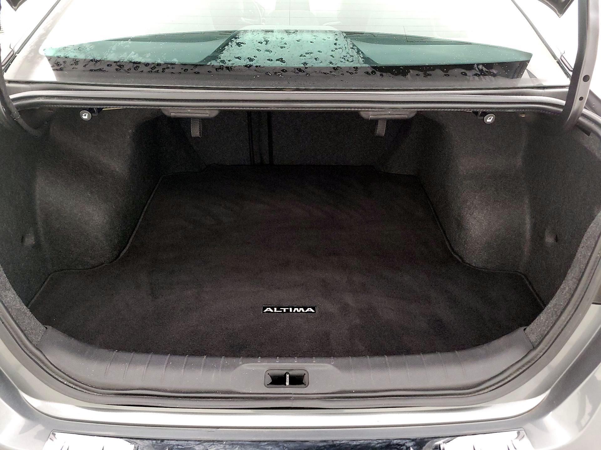 Thumbnail: 2022 Nissan Altima - 20