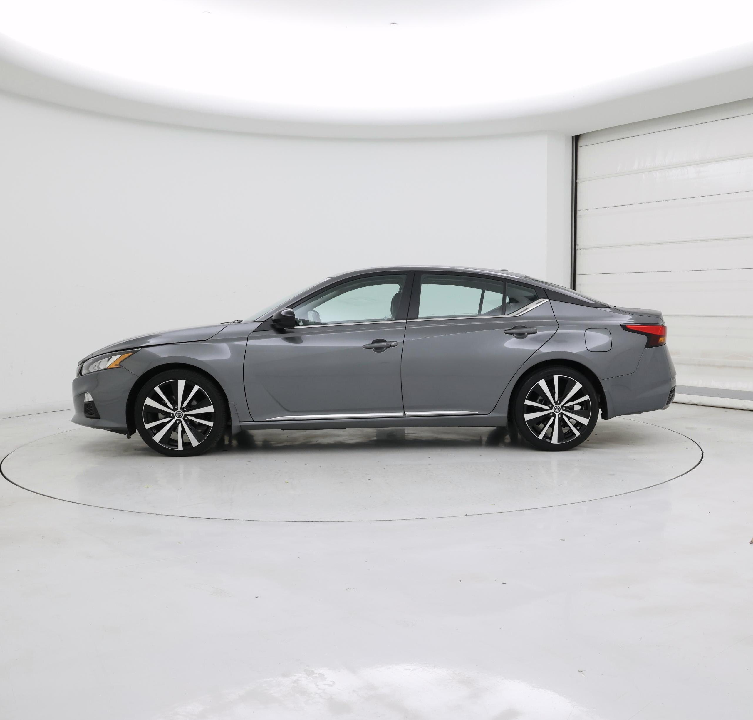 Thumbnail: 2022 Nissan Altima - 3