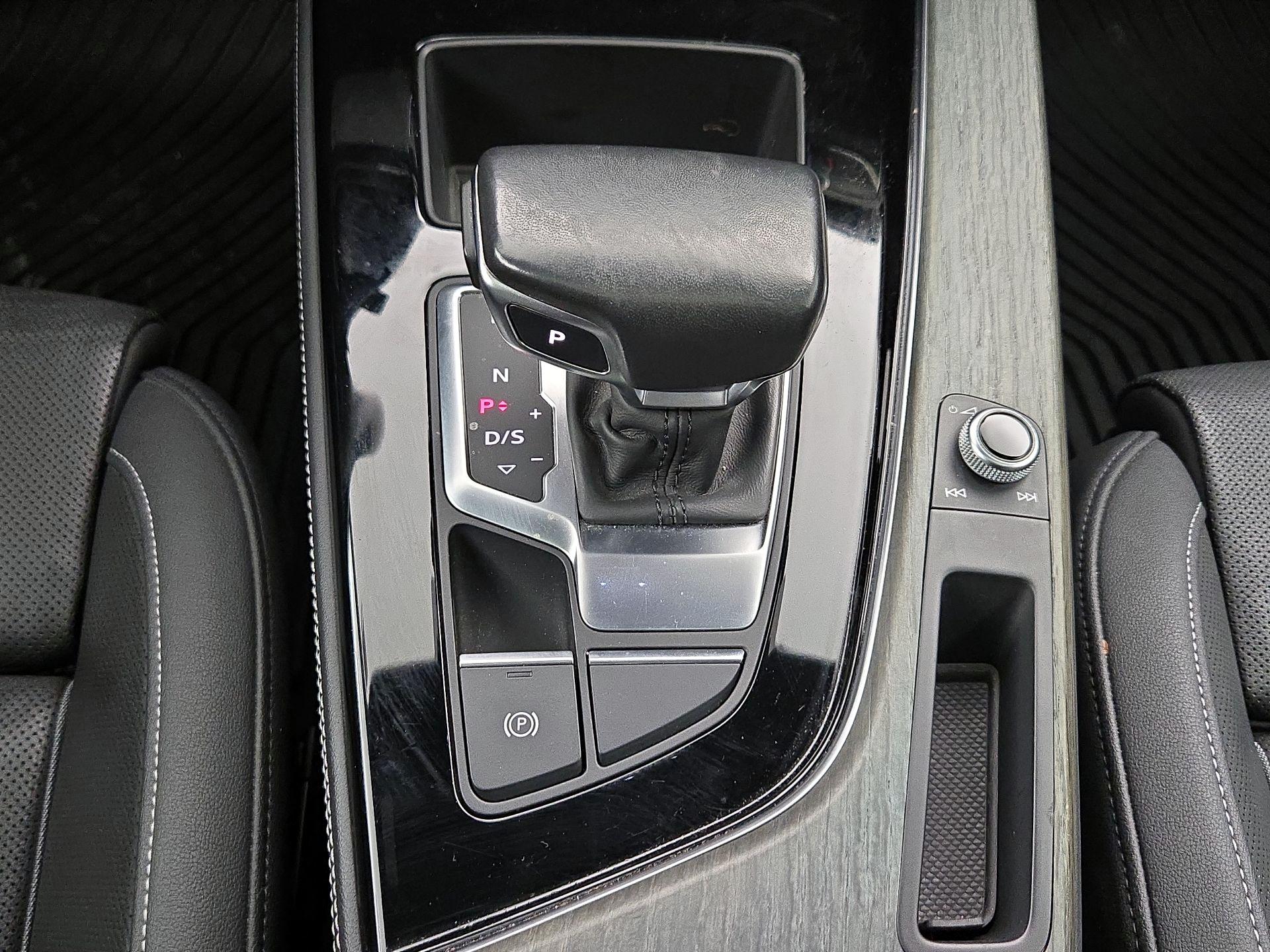 Thumbnail: 2021 Audi A5 - 18