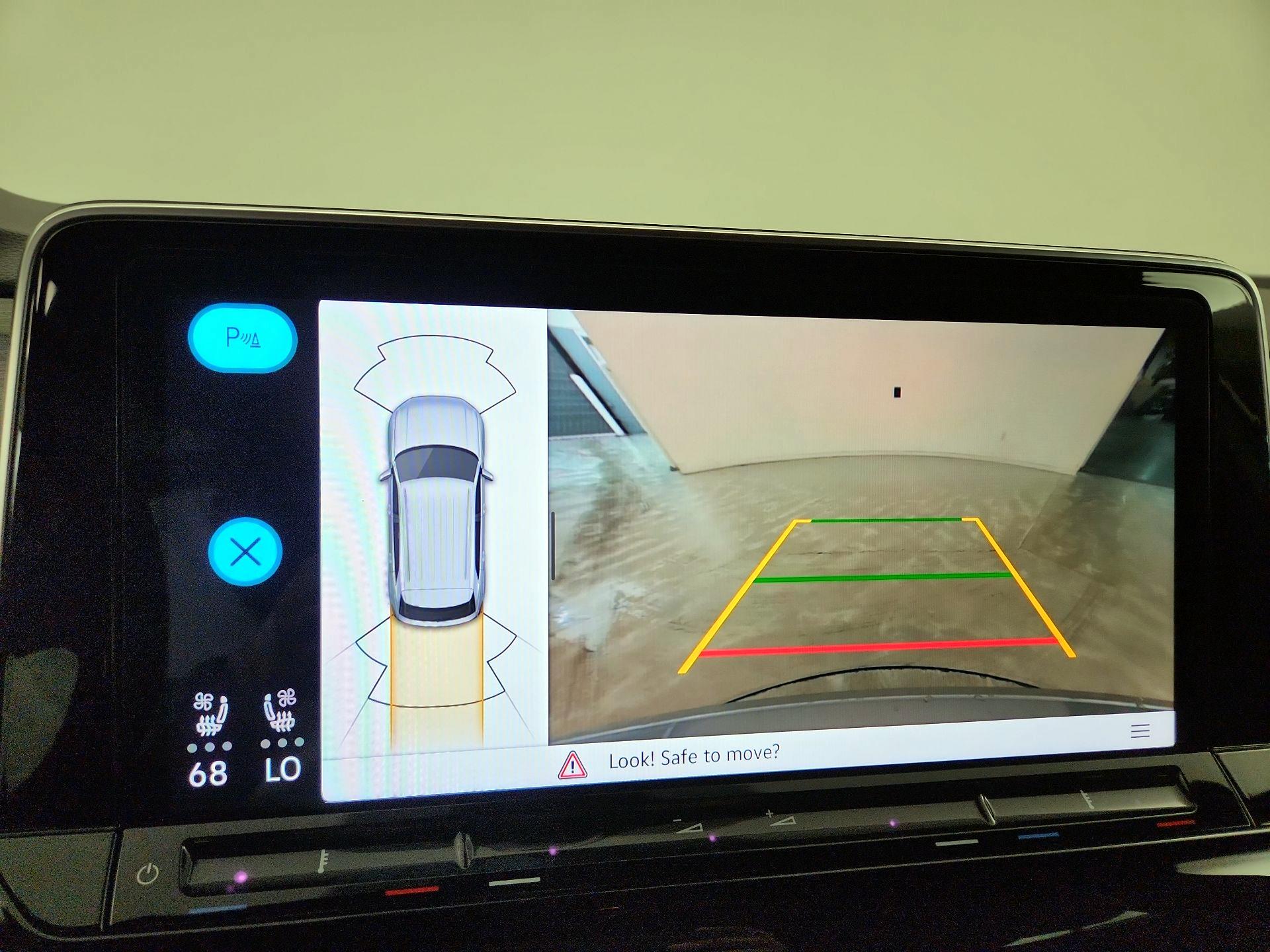 Thumbnail: 2024 Volkswagen Atlas - 14