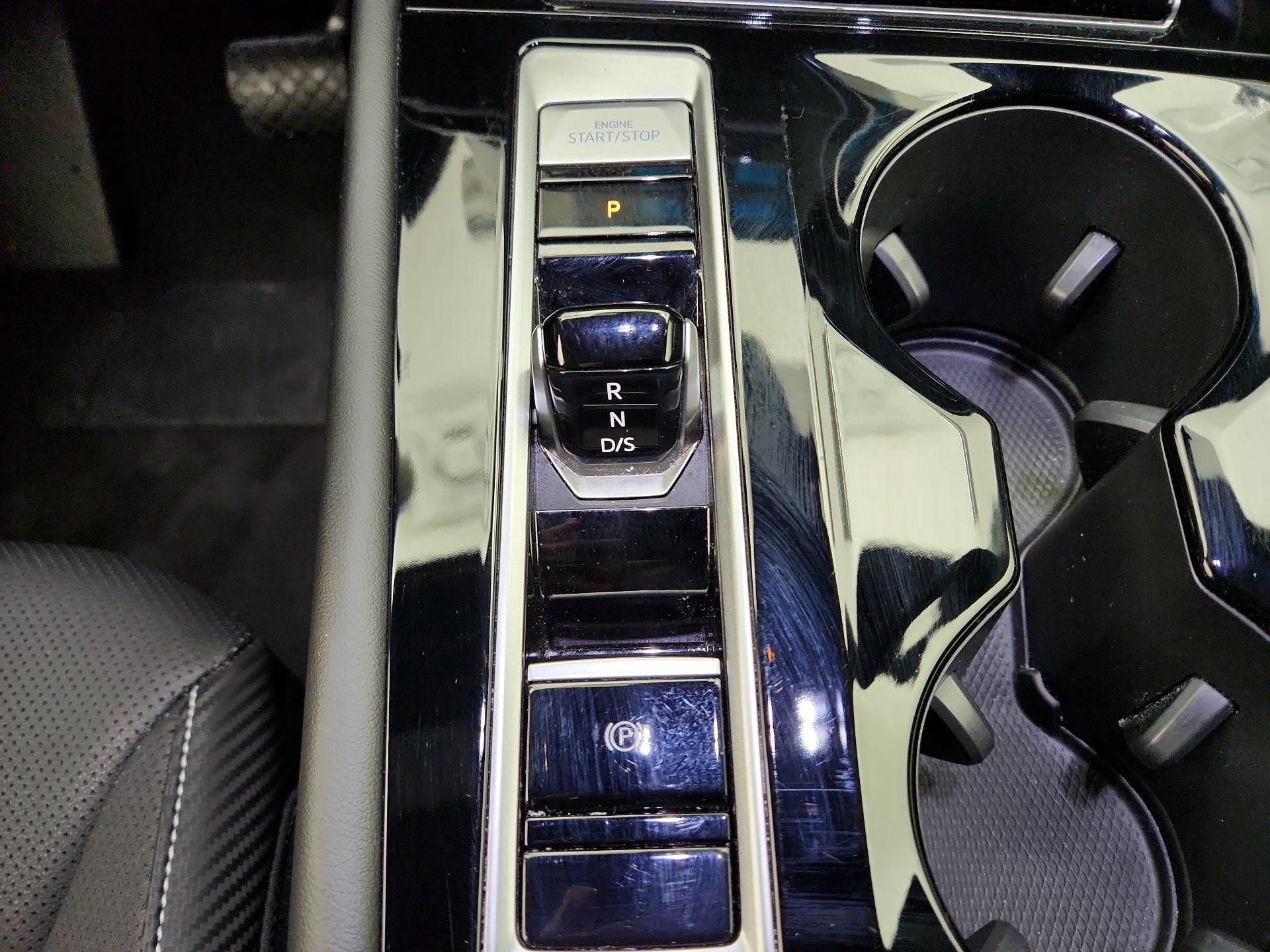 Thumbnail: 2024 Volkswagen Atlas - 17