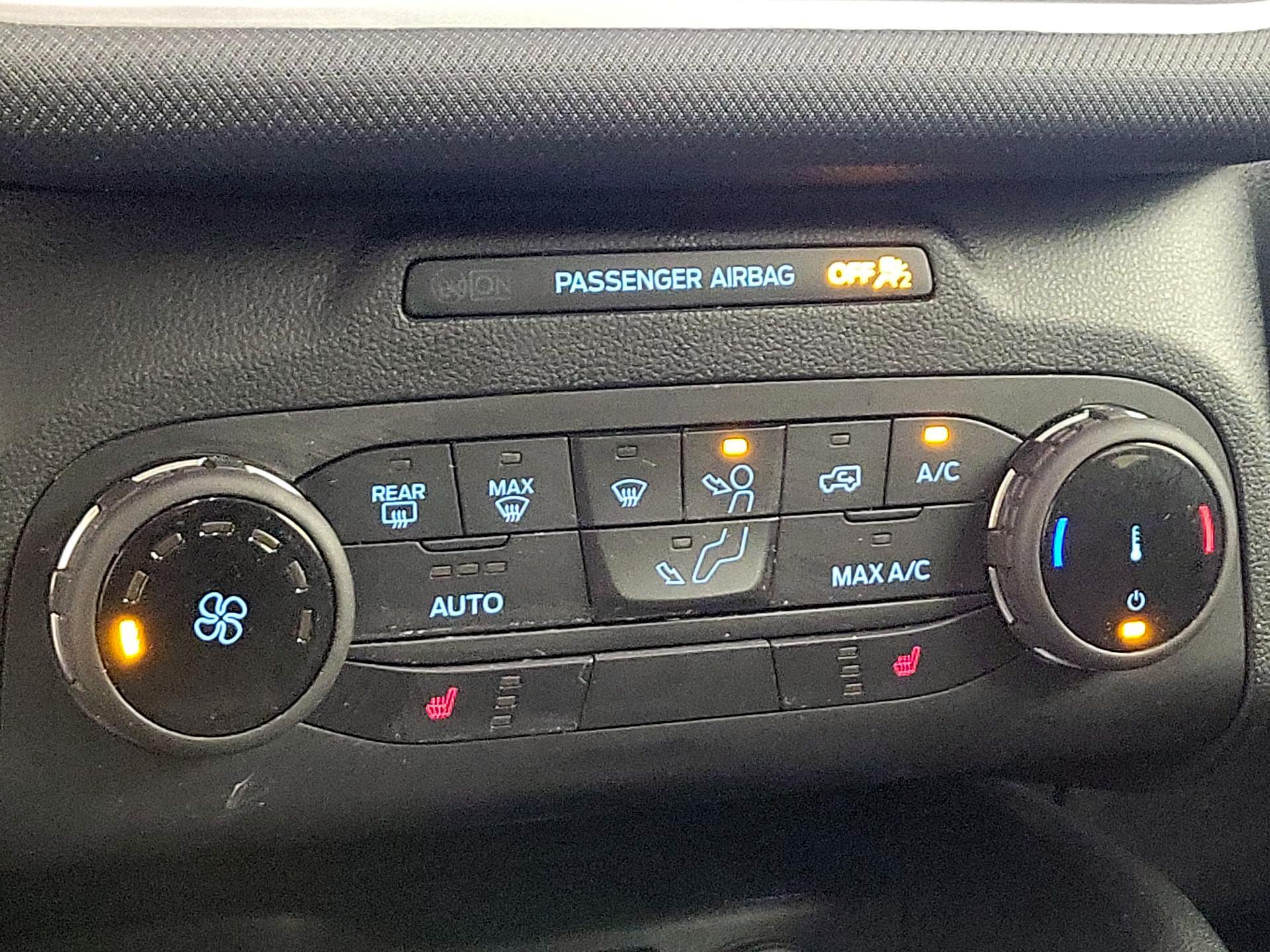 Thumbnail: 2022 Ford Bronco Sport - 16