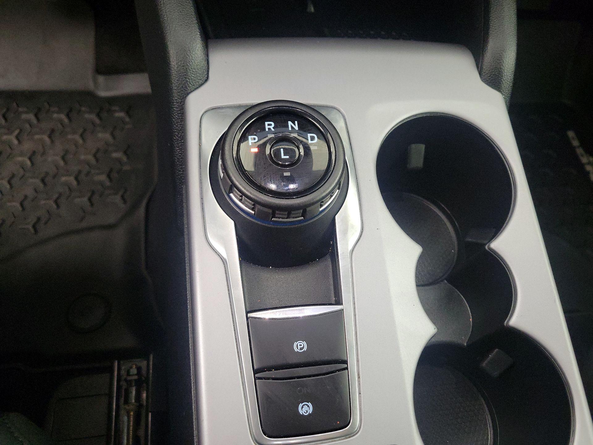 Thumbnail: 2022 Ford Bronco Sport - 17