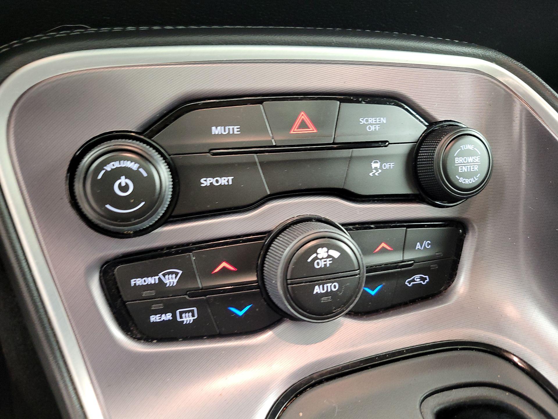 Thumbnail: 2020 Dodge Challenger - 17