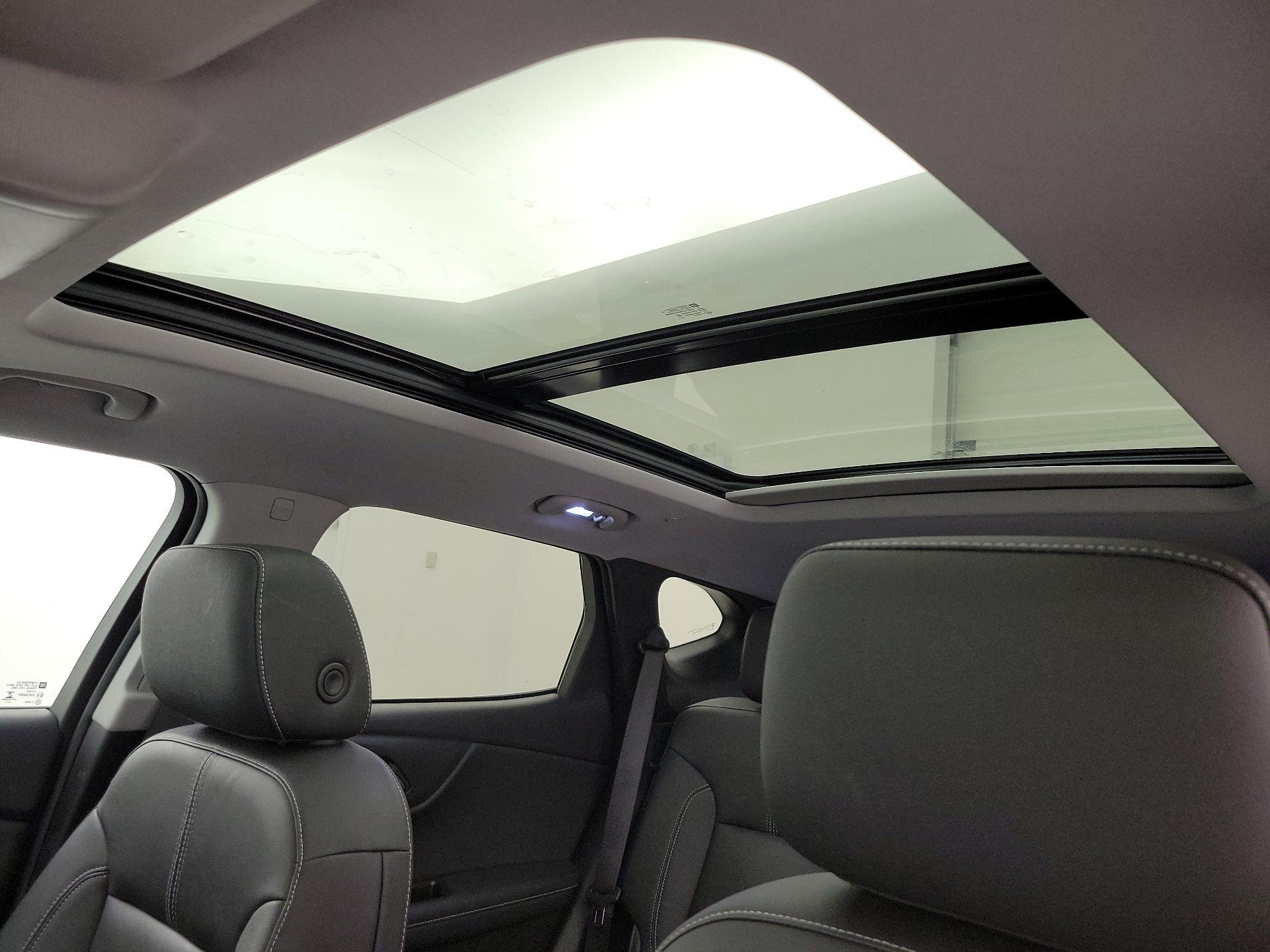 Thumbnail: 2023 Chevrolet Blazer - 19